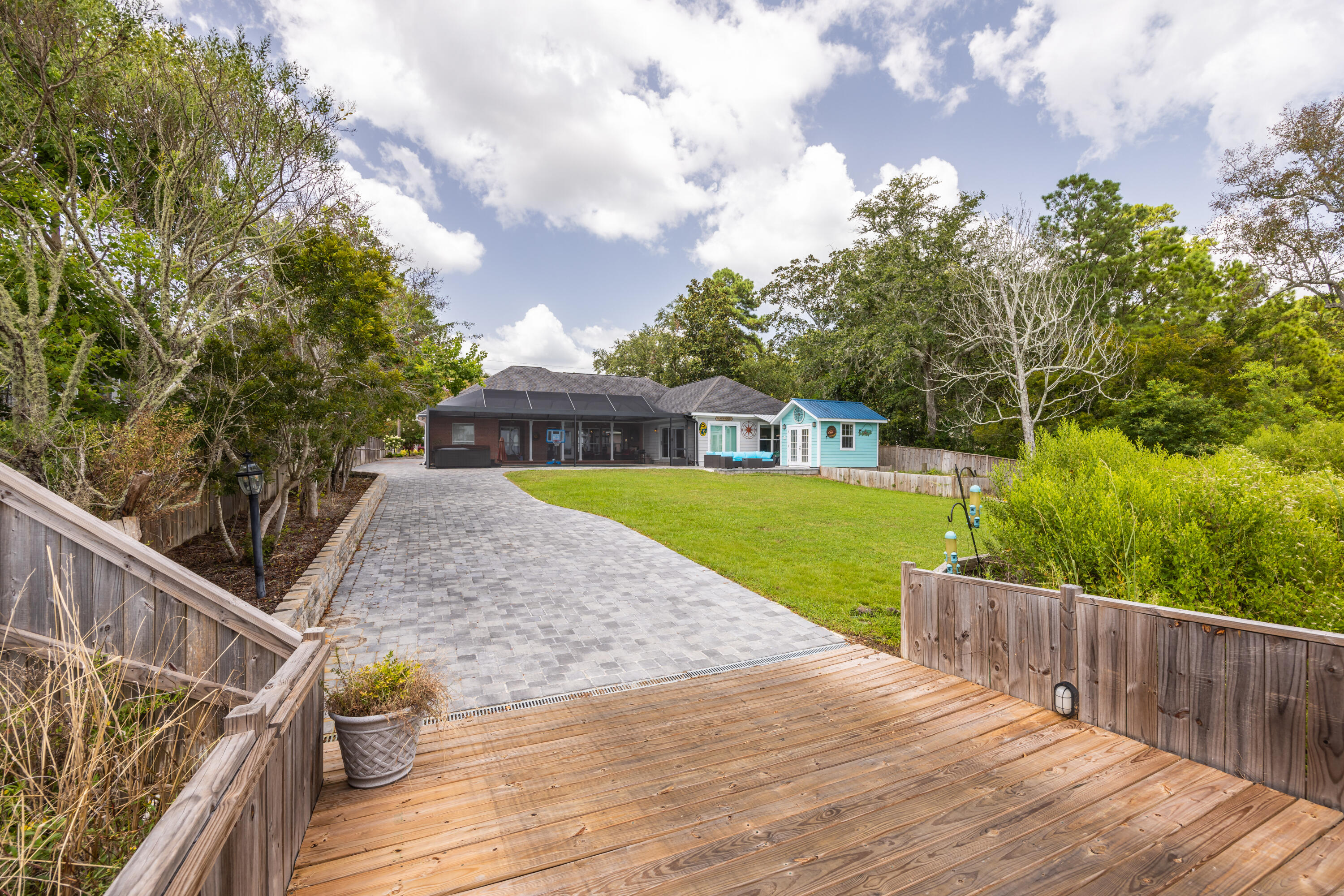 NO RECORDED SUBDIVISION - Residential