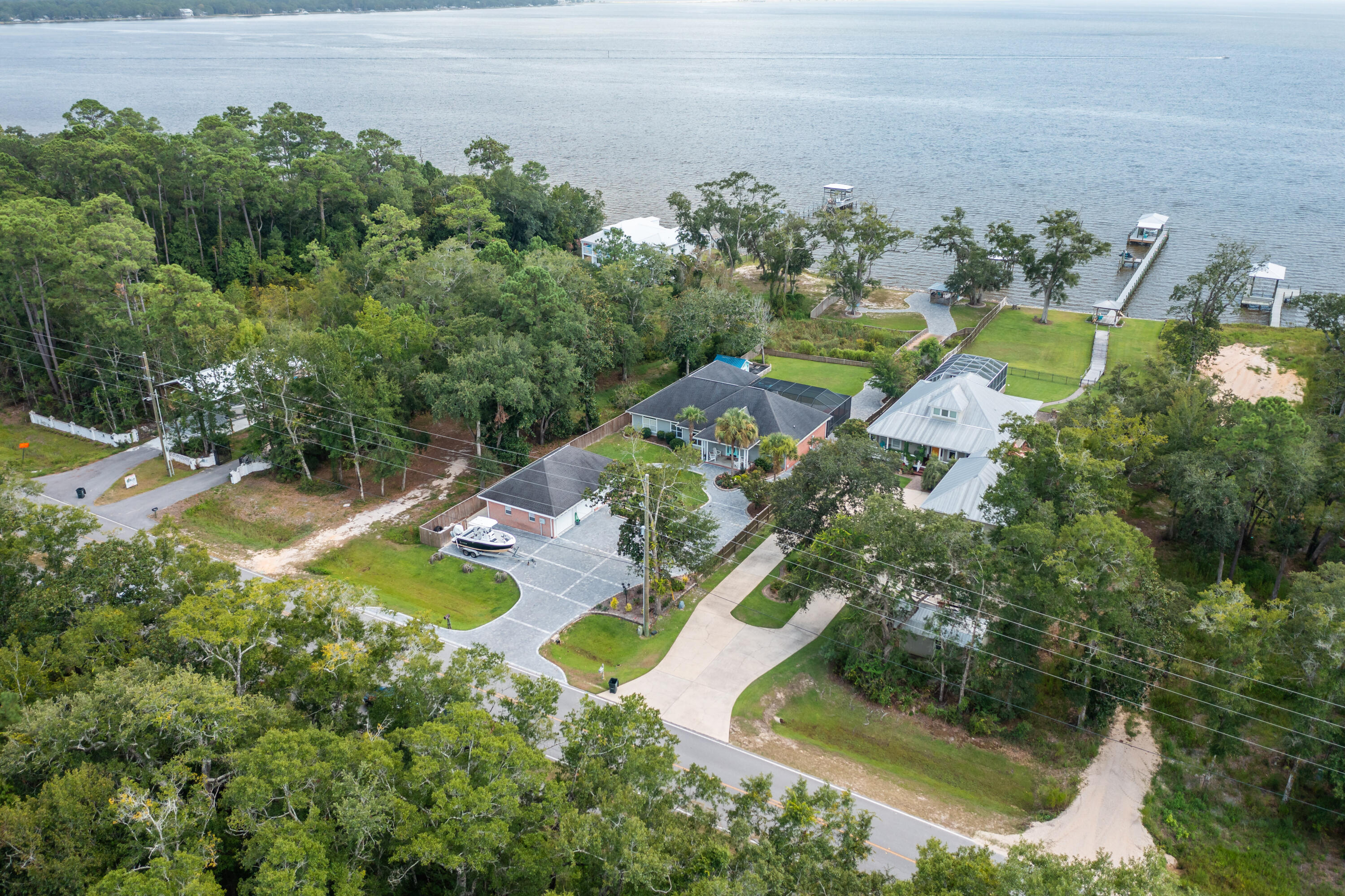 NO RECORDED SUBDIVISION - Residential