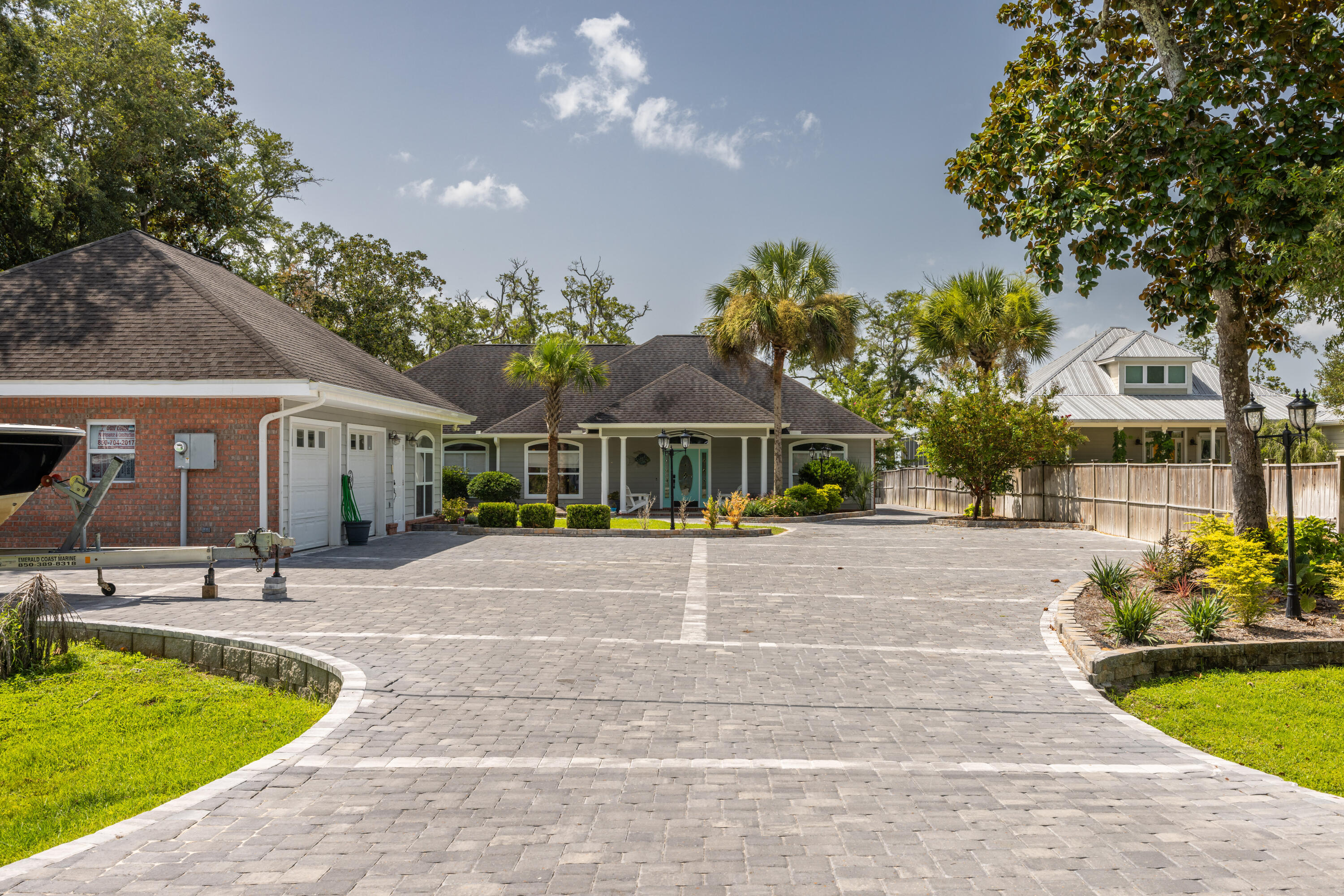 NO RECORDED SUBDIVISION - Residential