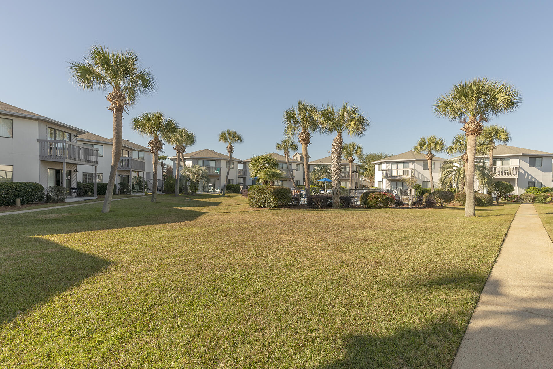 CRYSTAL VILLAGE 2 CONDO PH 3 - Residential