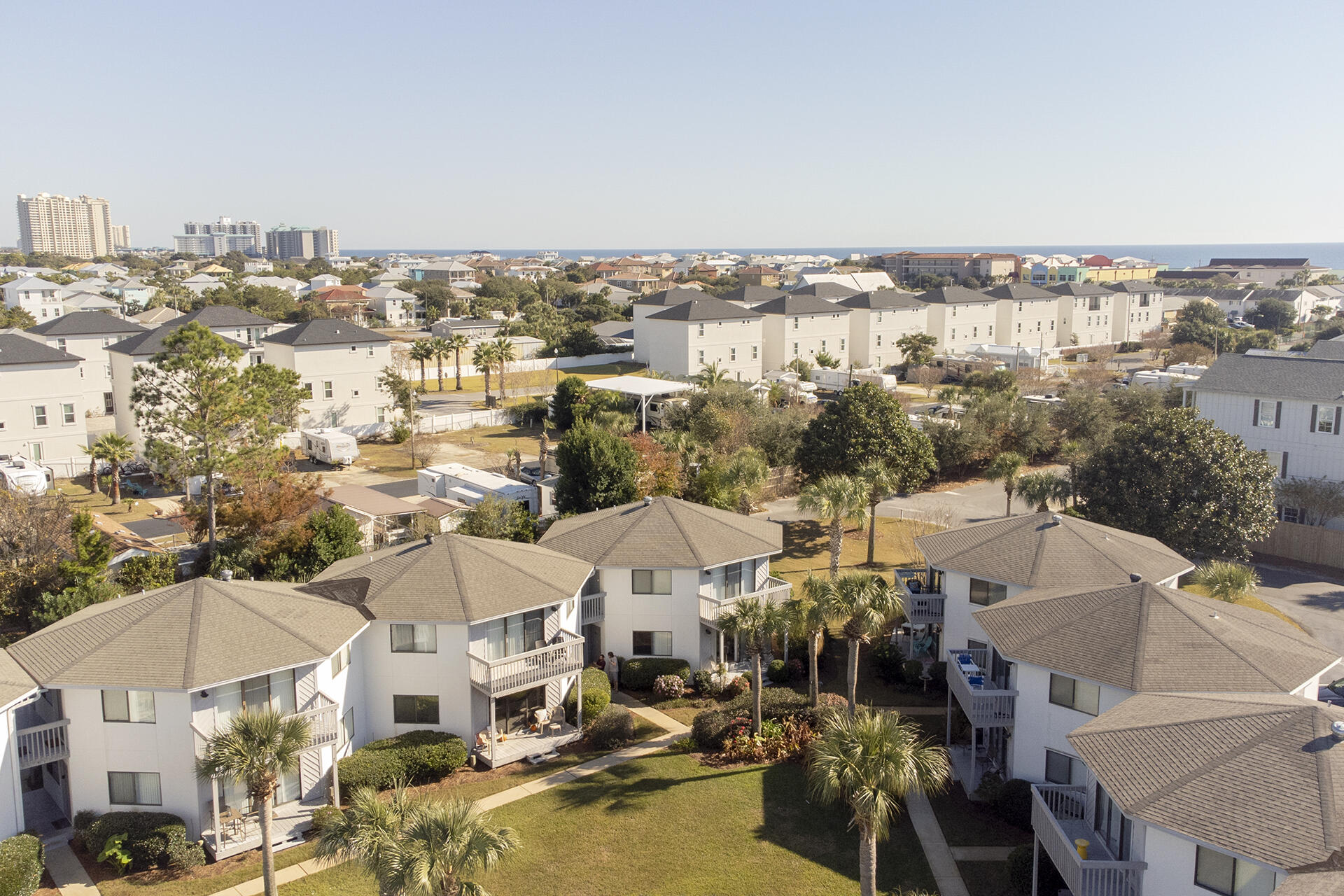 CRYSTAL VILLAGE 2 CONDO PH 3 - Residential