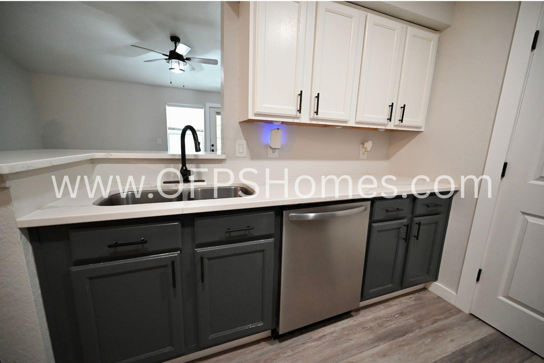 INDIAN LAKE - Residential Lease