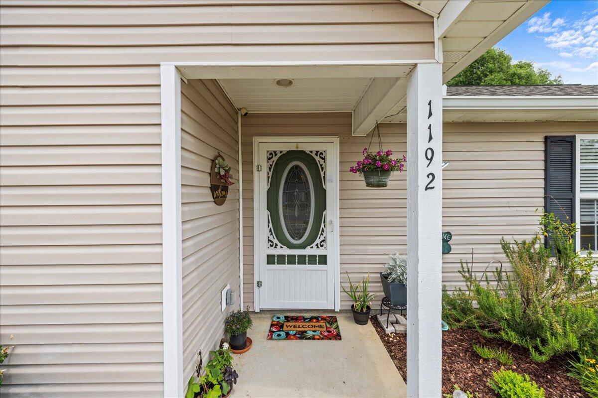 OAKWOOD LAKES ESTATES - Residential