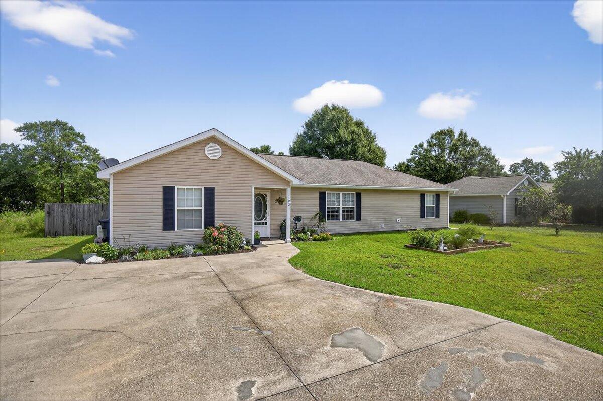 OAKWOOD LAKES ESTATES - Residential