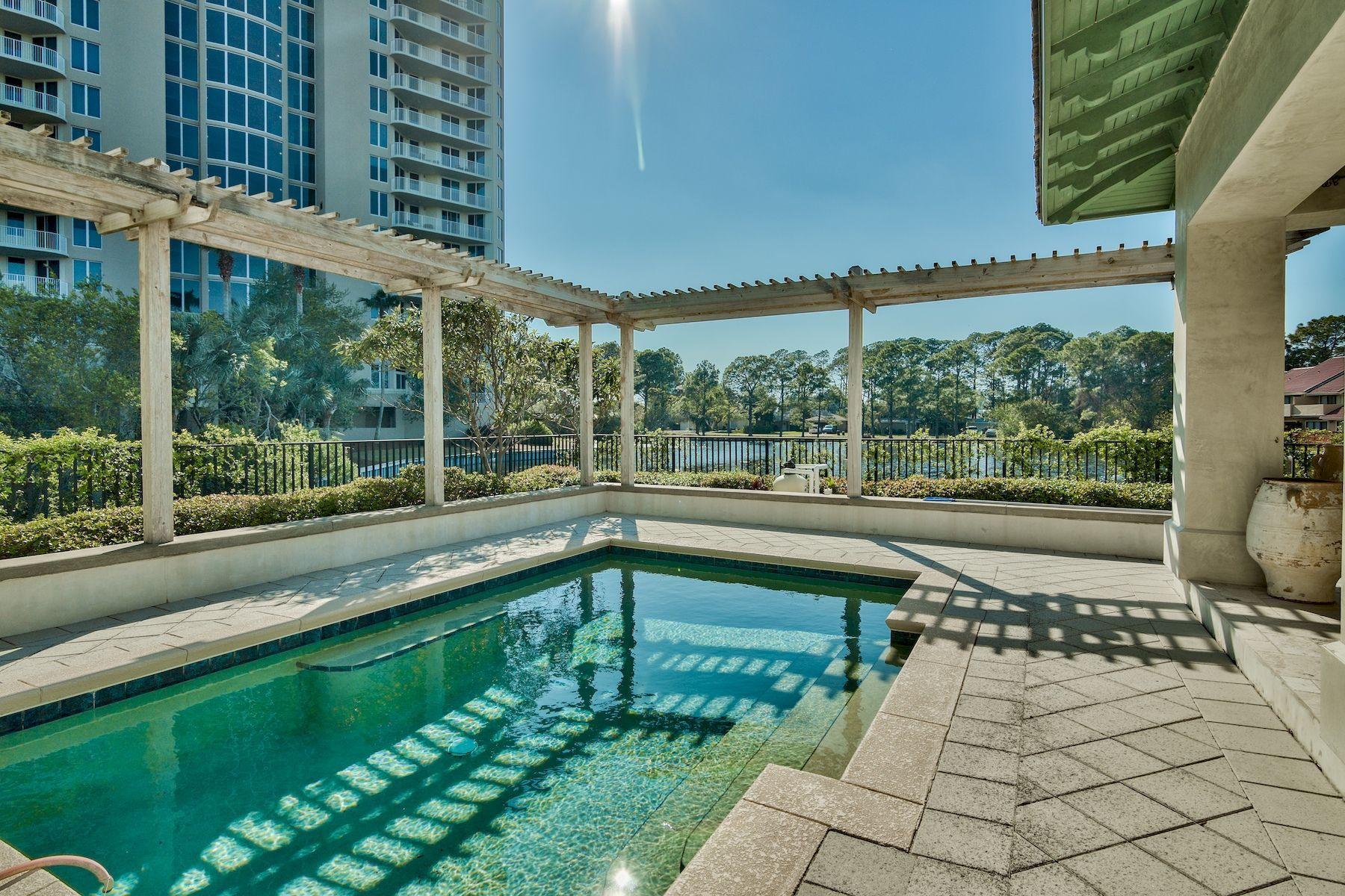 ISLAND ESTATES - Residential