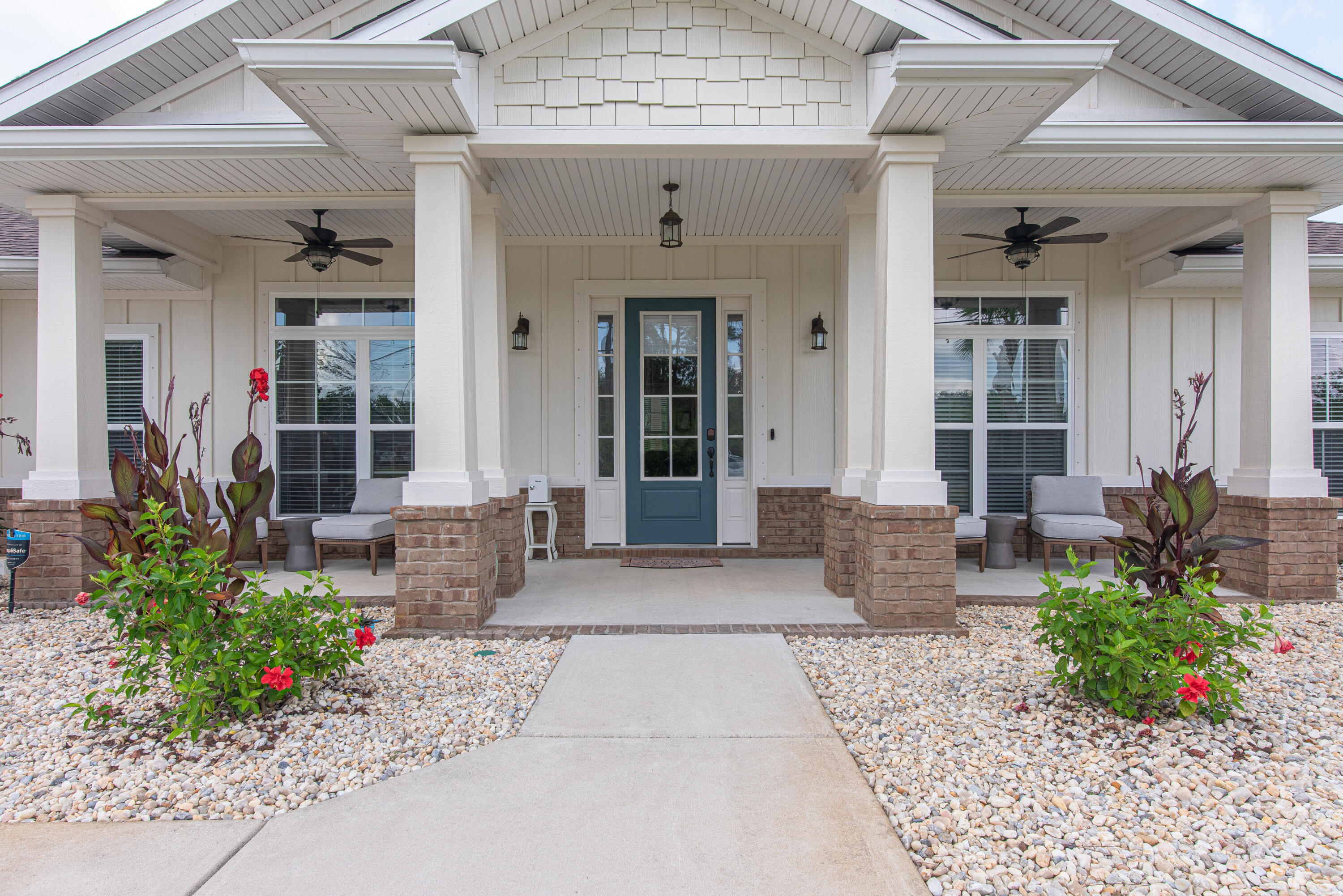 SHADOW LAKES - Residential
