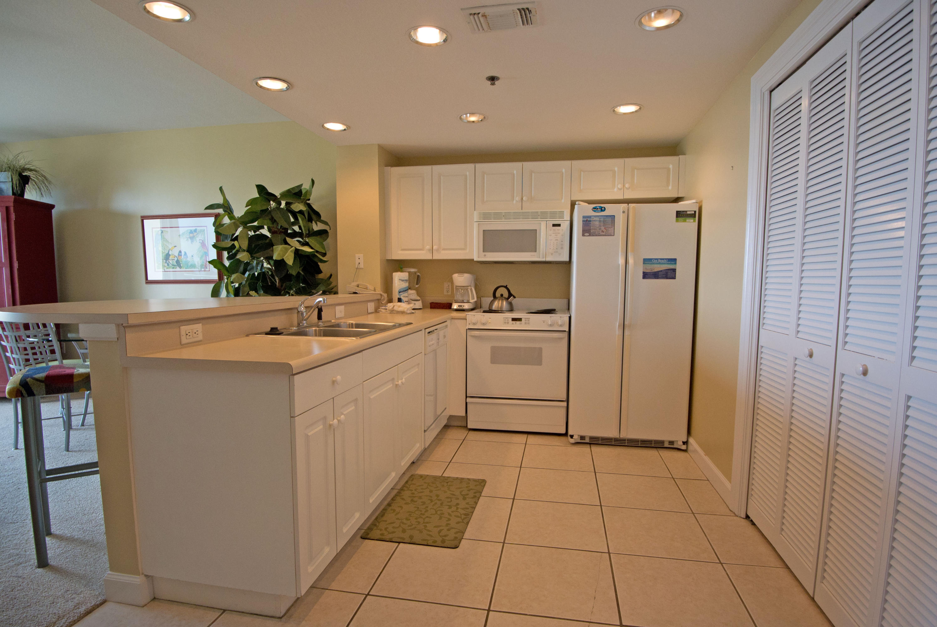 STERLING SHORES - Residential