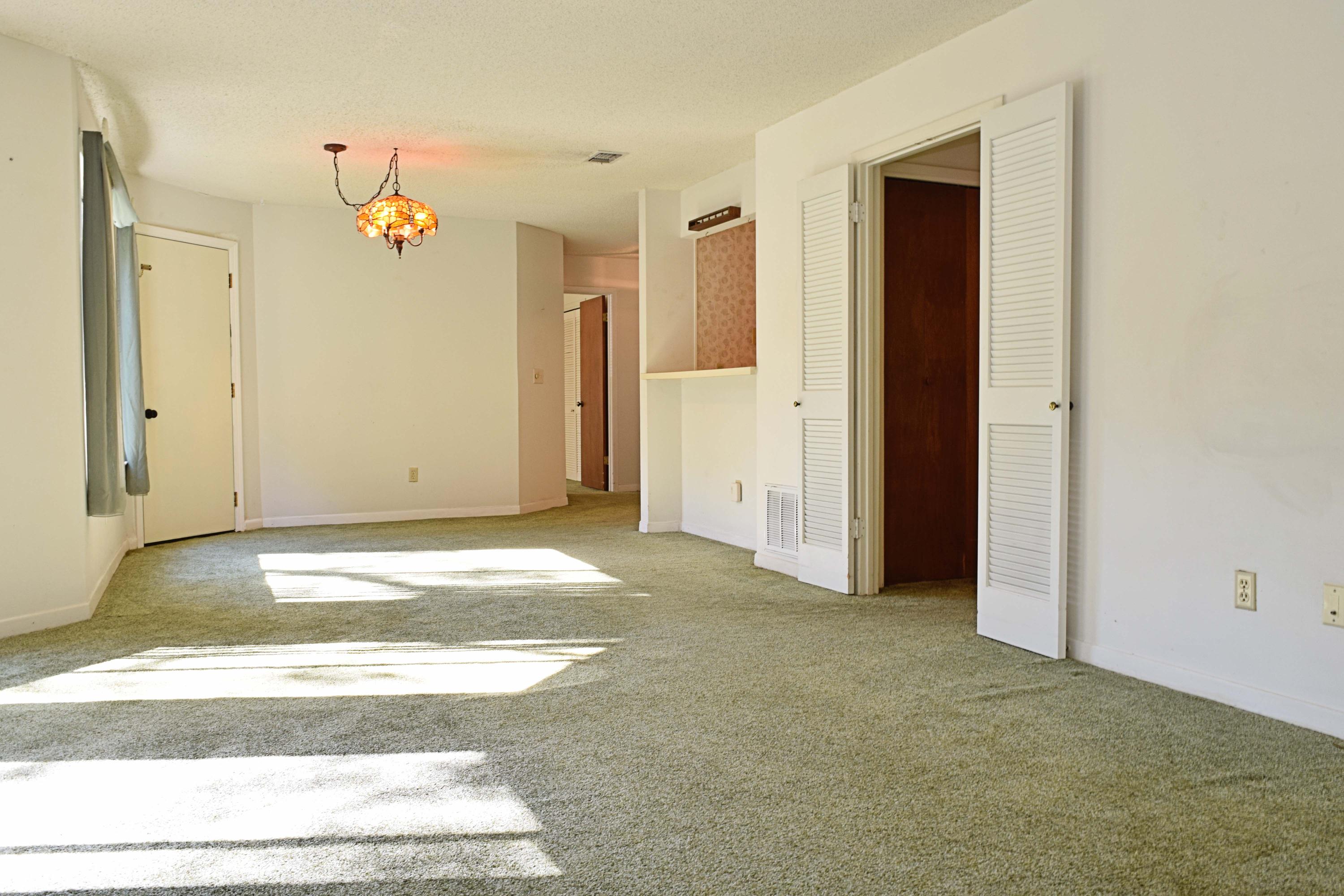 GARDEN OAKS CONDO - Residential