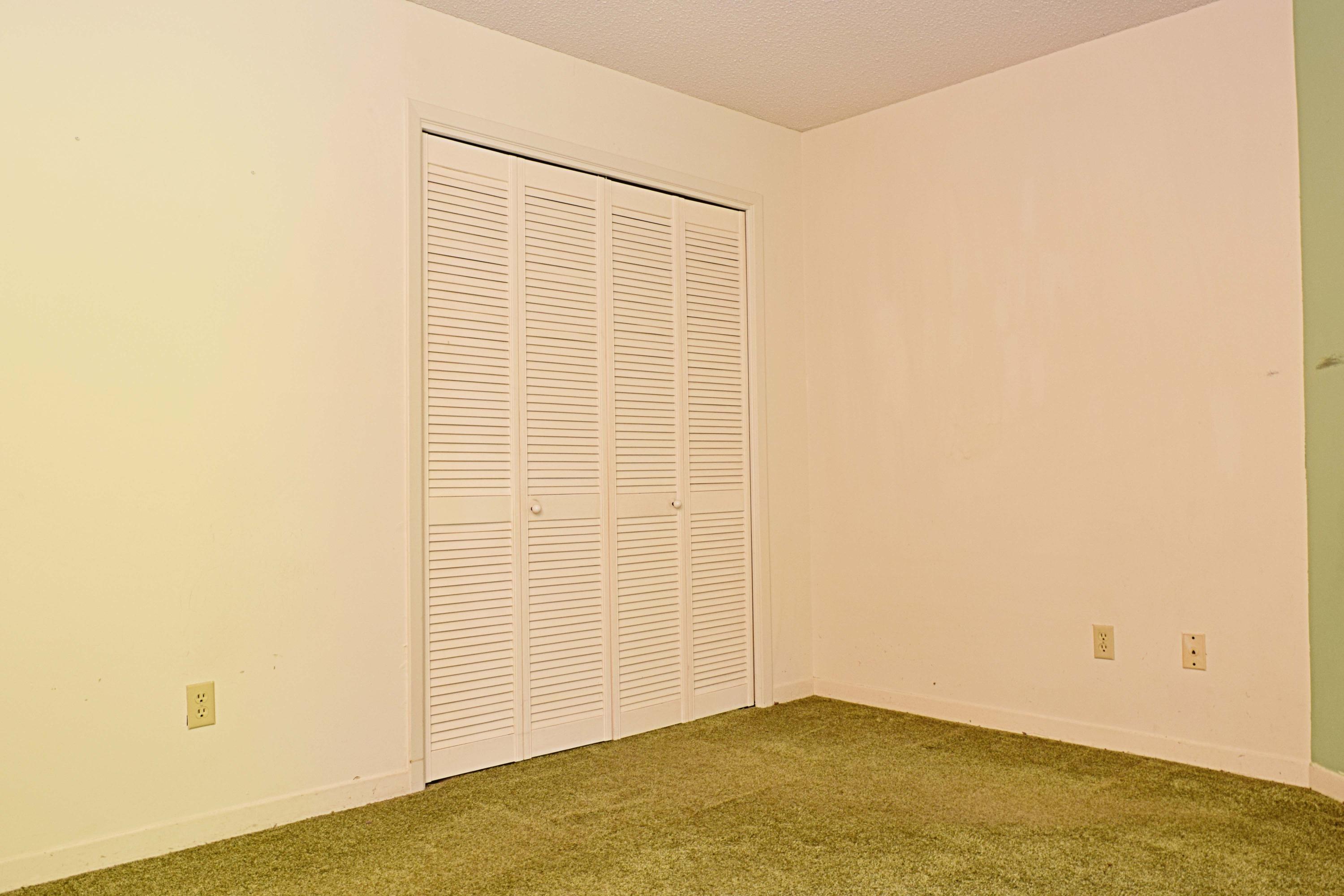 GARDEN OAKS CONDO - Residential