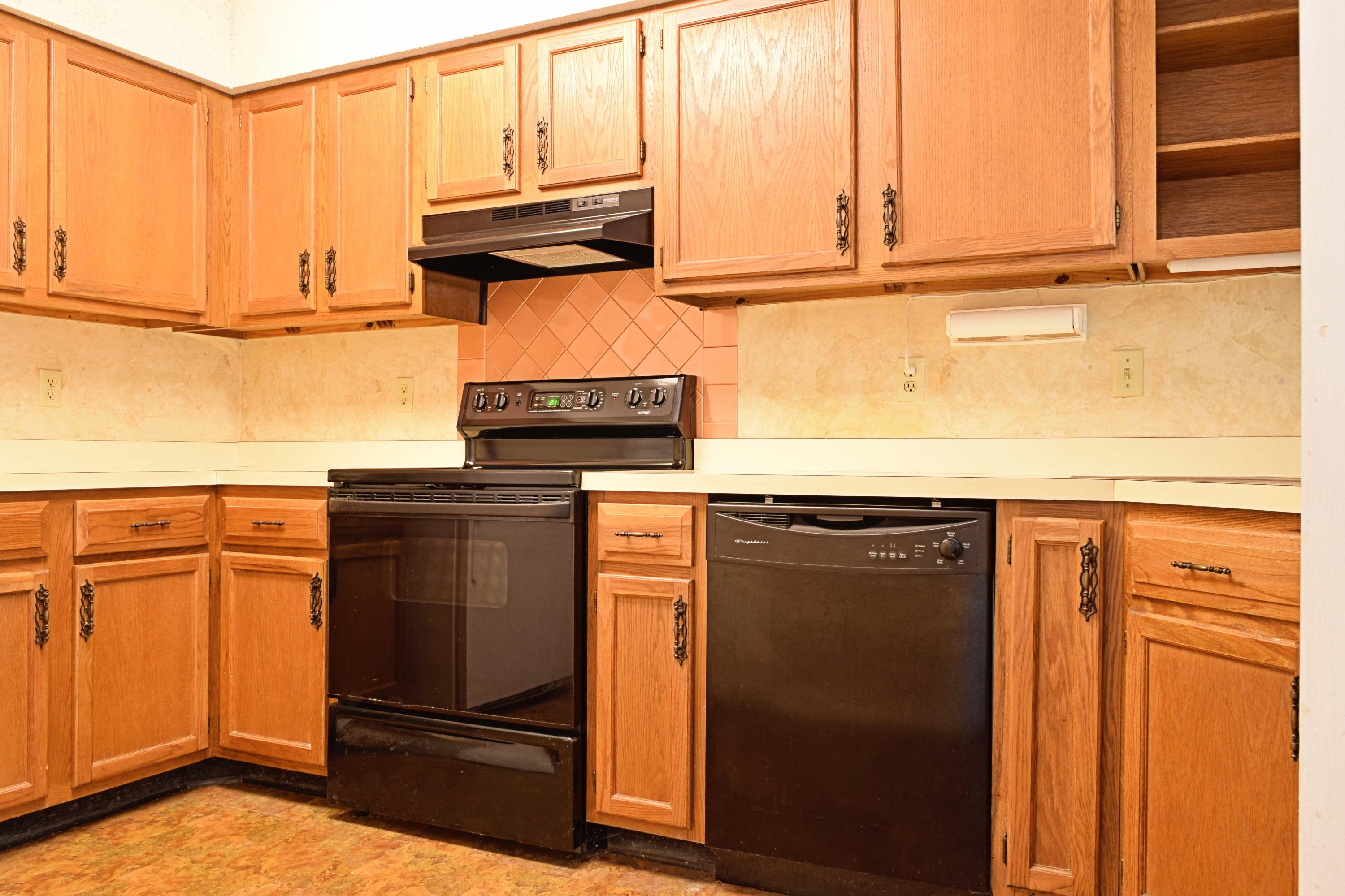 GARDEN OAKS CONDO - Residential