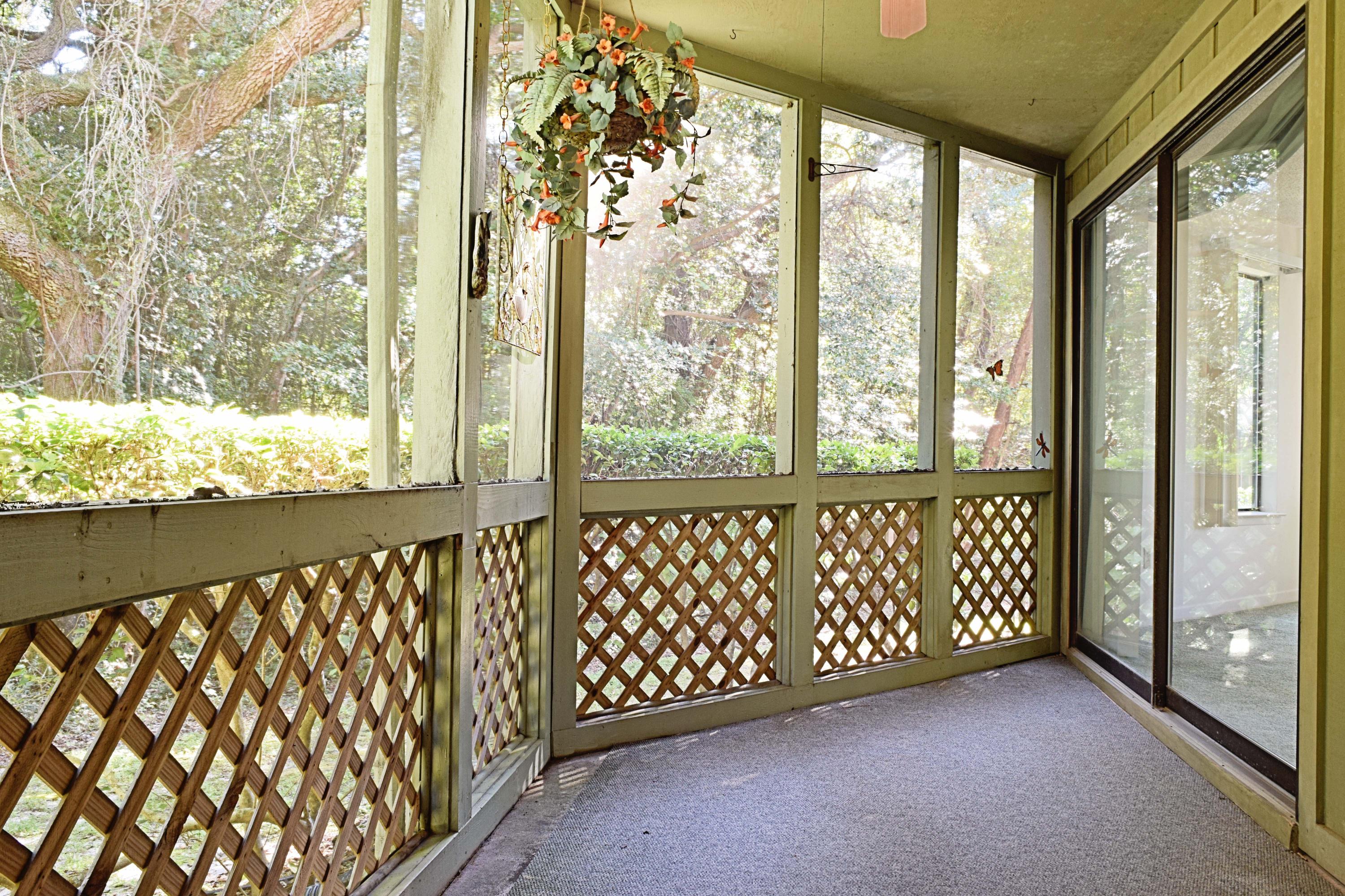 GARDEN OAKS CONDO - Residential