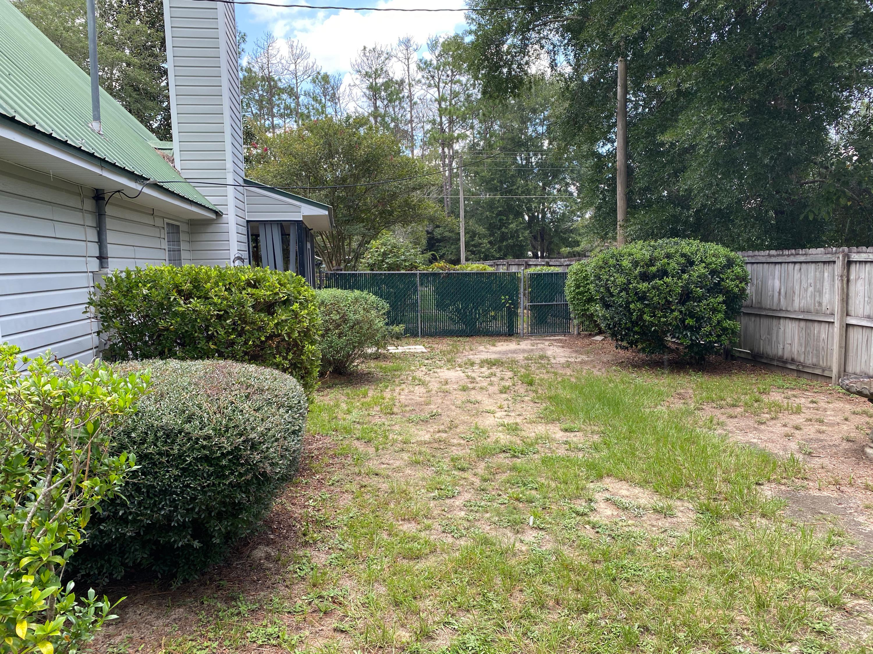 ST GREGORY'S LAKESIDE VILLAGE - Residential