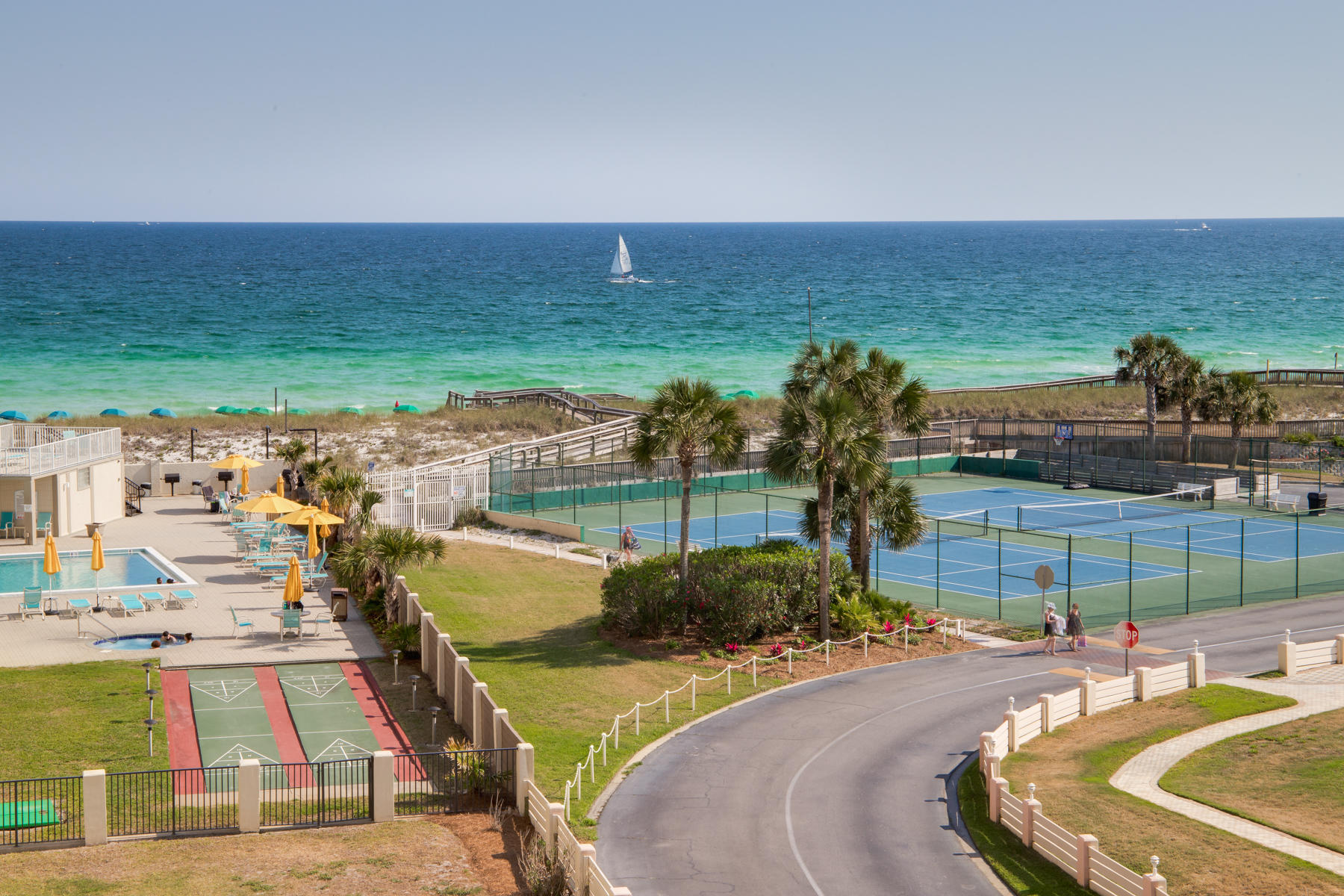 INLET REEF CLUB CONDO - Residential