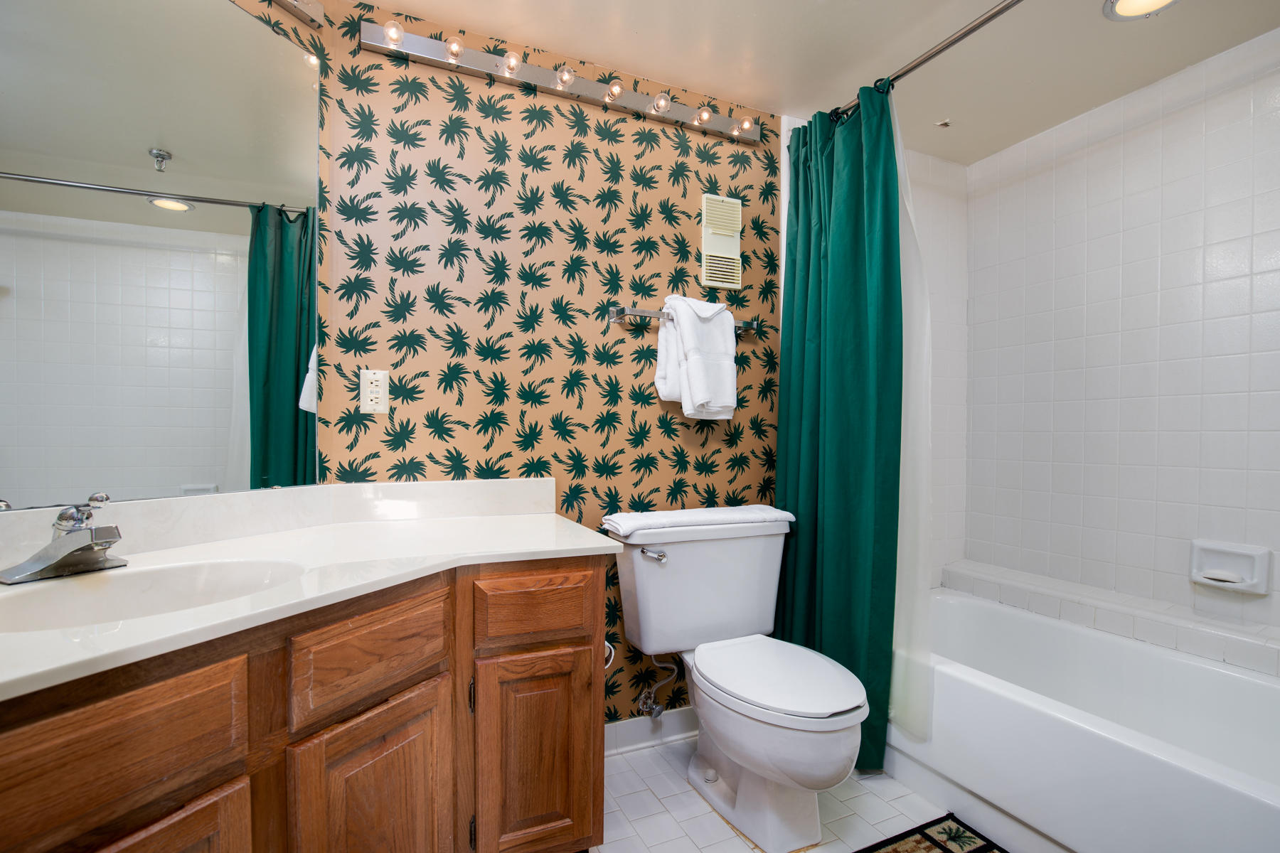 INLET REEF CLUB CONDO - Residential