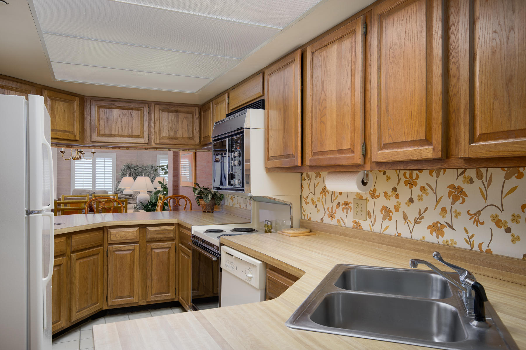 INLET REEF CLUB CONDO - Residential