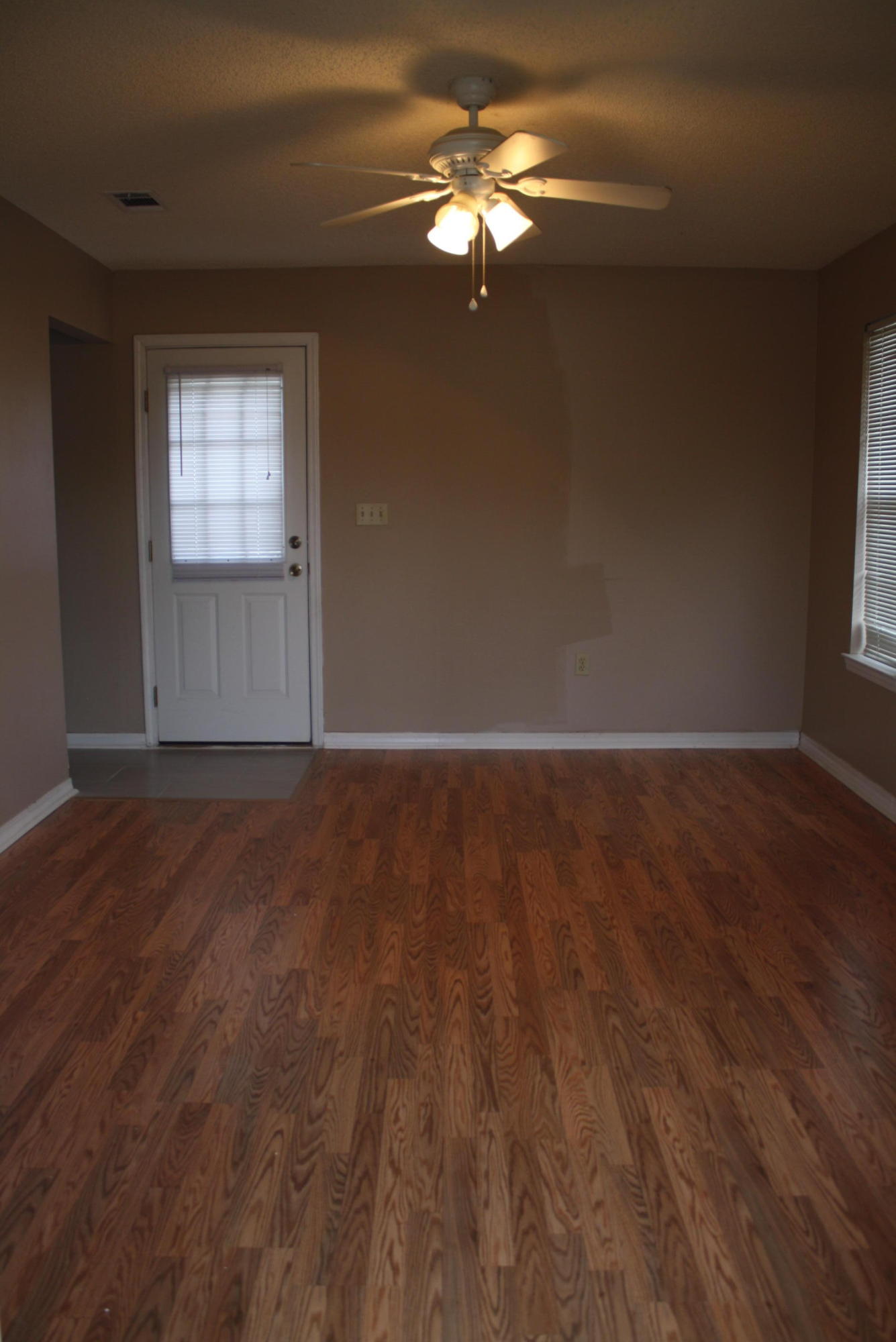 SOUTHVIEW ESTATES - Residential Lease