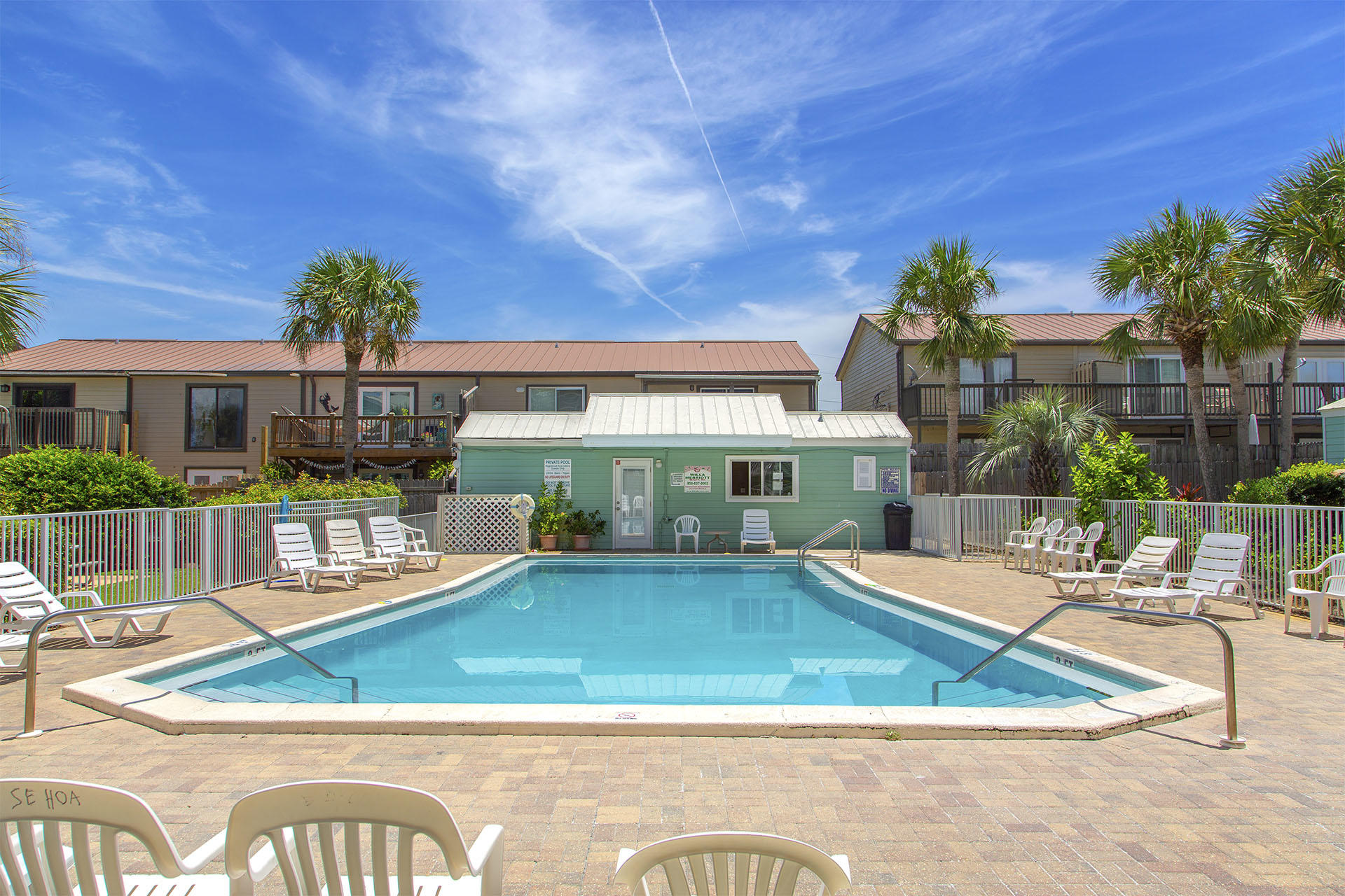 SEA CABINS T/H - Residential