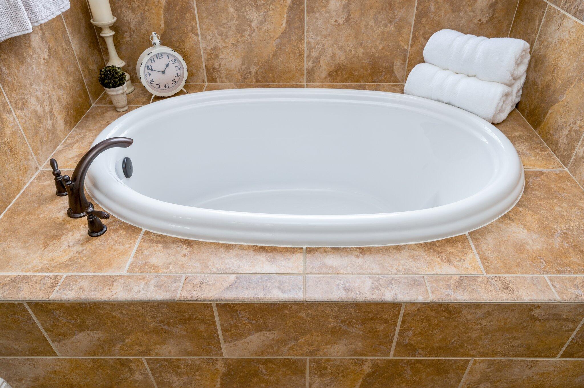 MILL CREEK FARMS - Residential