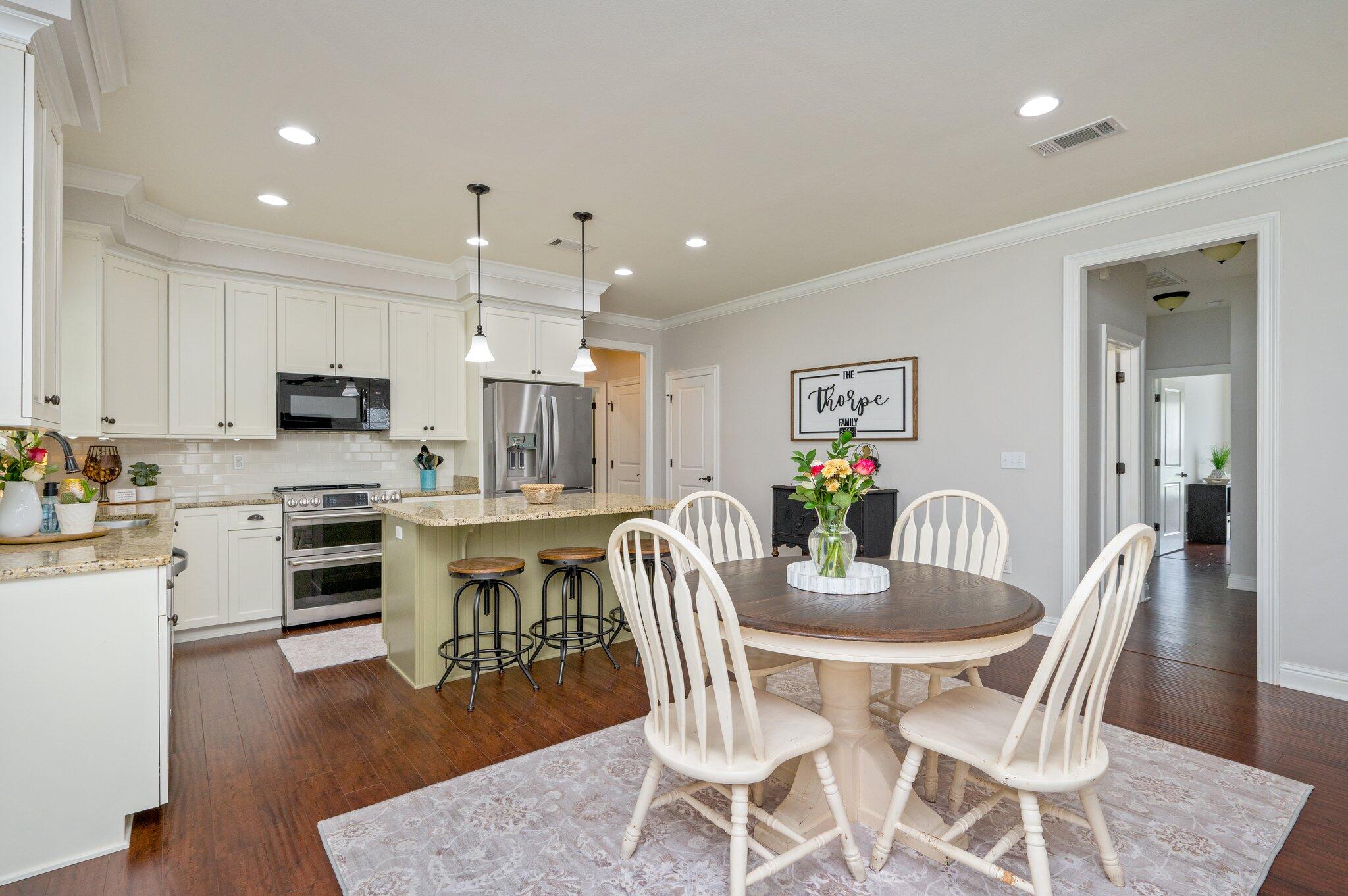 MILL CREEK FARMS - Residential