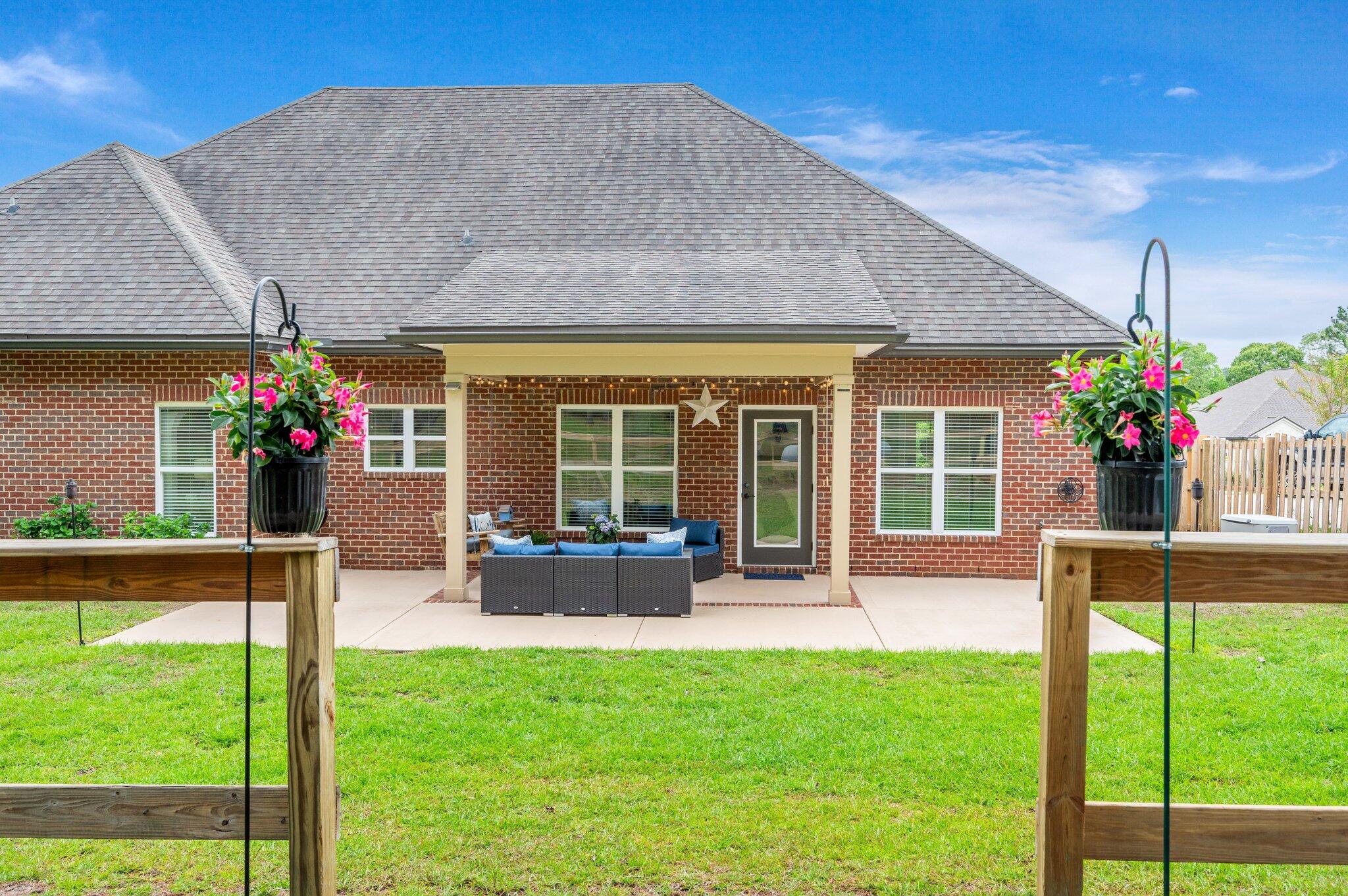 MILL CREEK FARMS - Residential