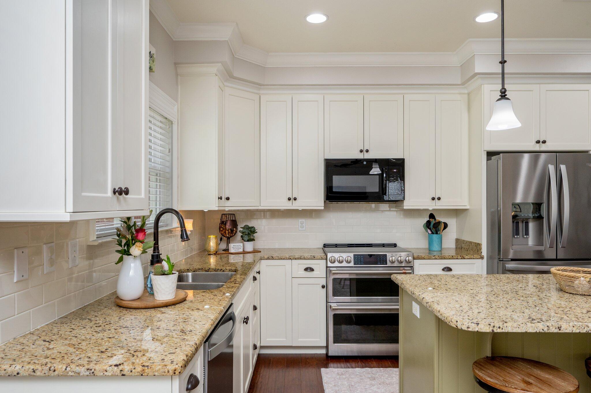 MILL CREEK FARMS - Residential