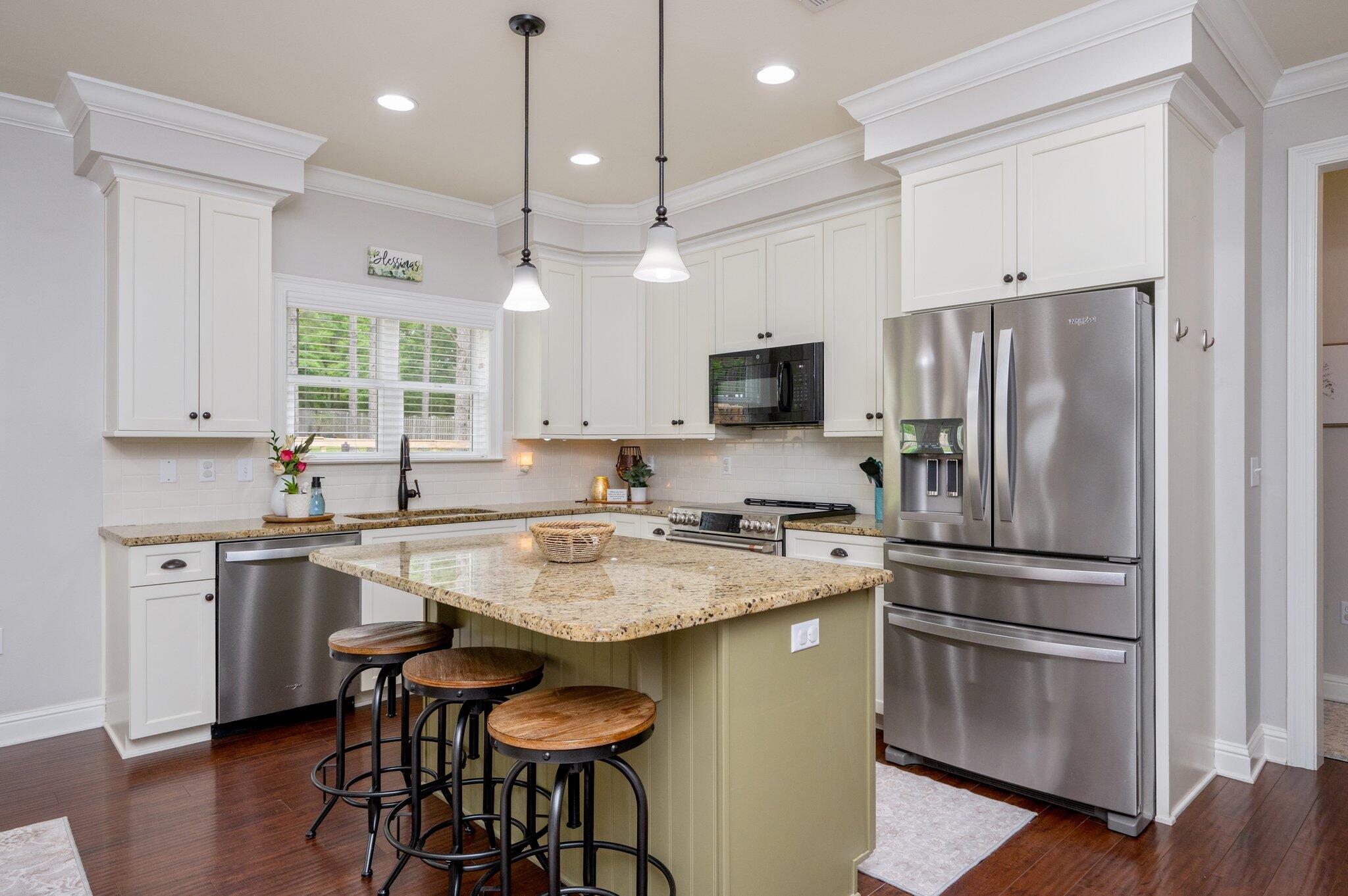 MILL CREEK FARMS - Residential