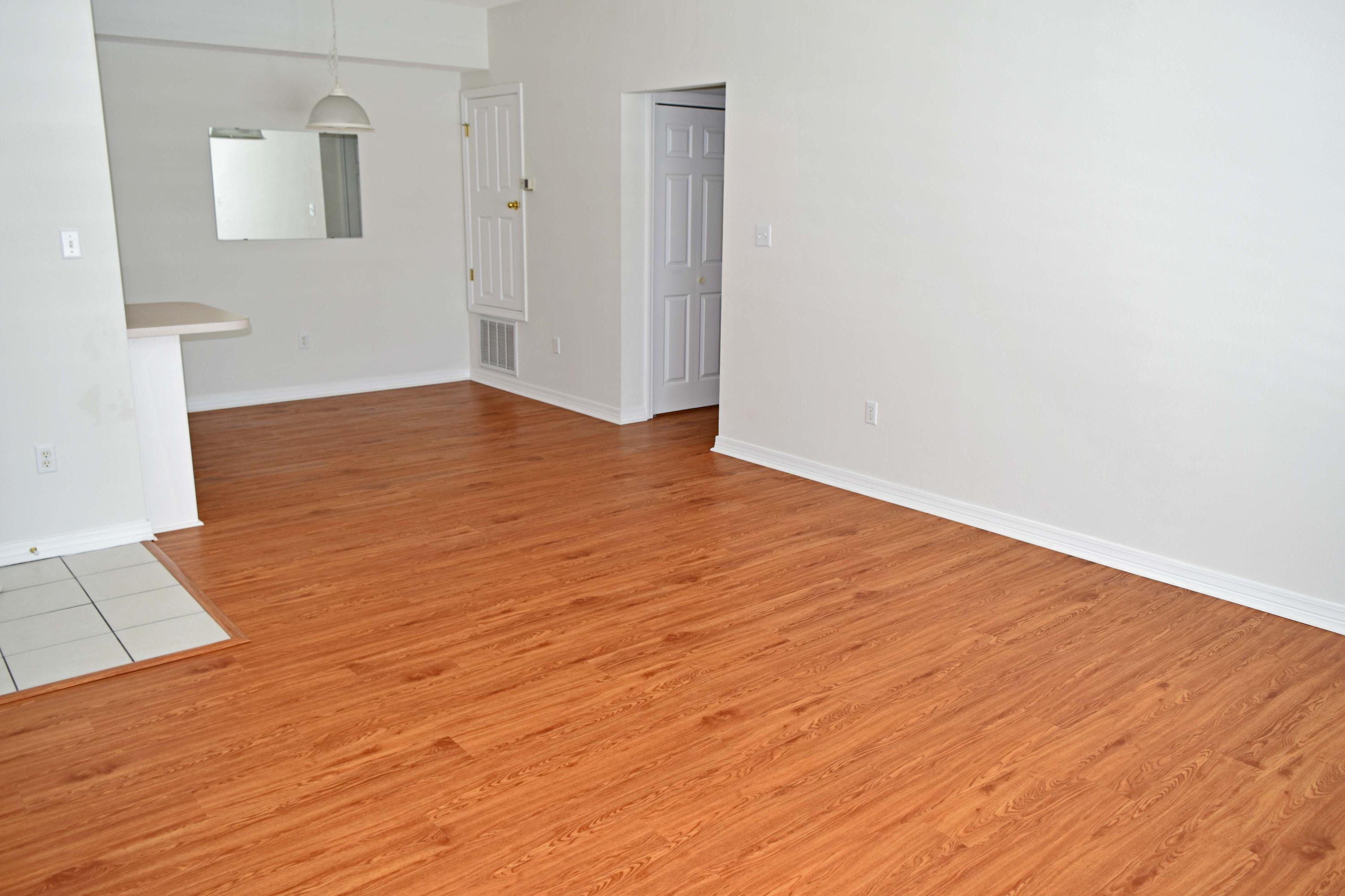 THE OAKS AT NICEVILLE - Residential