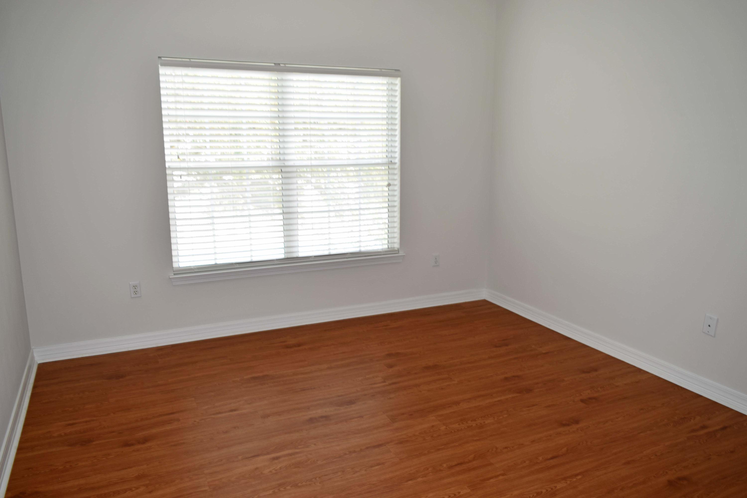 THE OAKS AT NICEVILLE - Residential