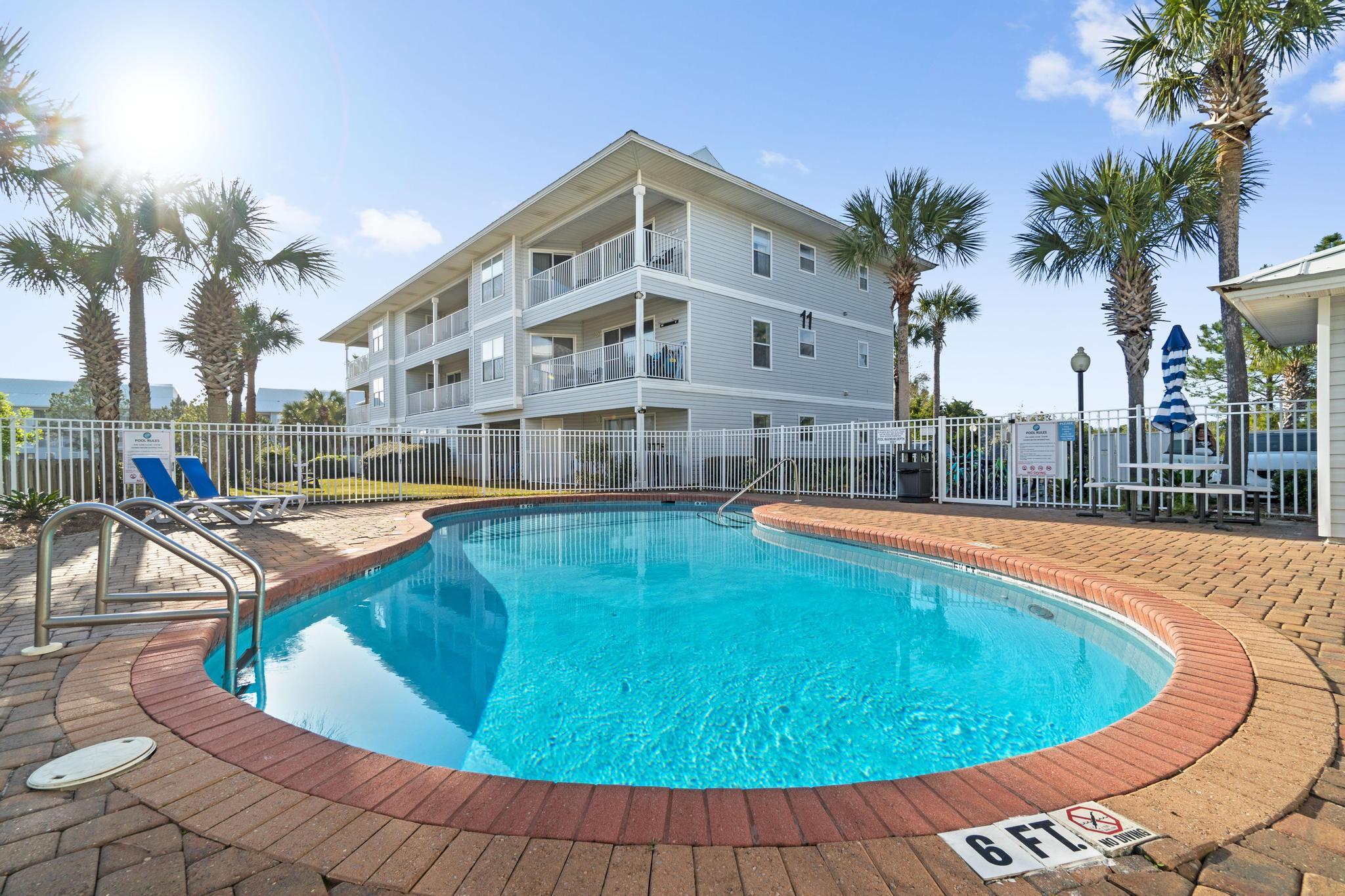 BEACHSIDE VILLAS CONDO - Residential