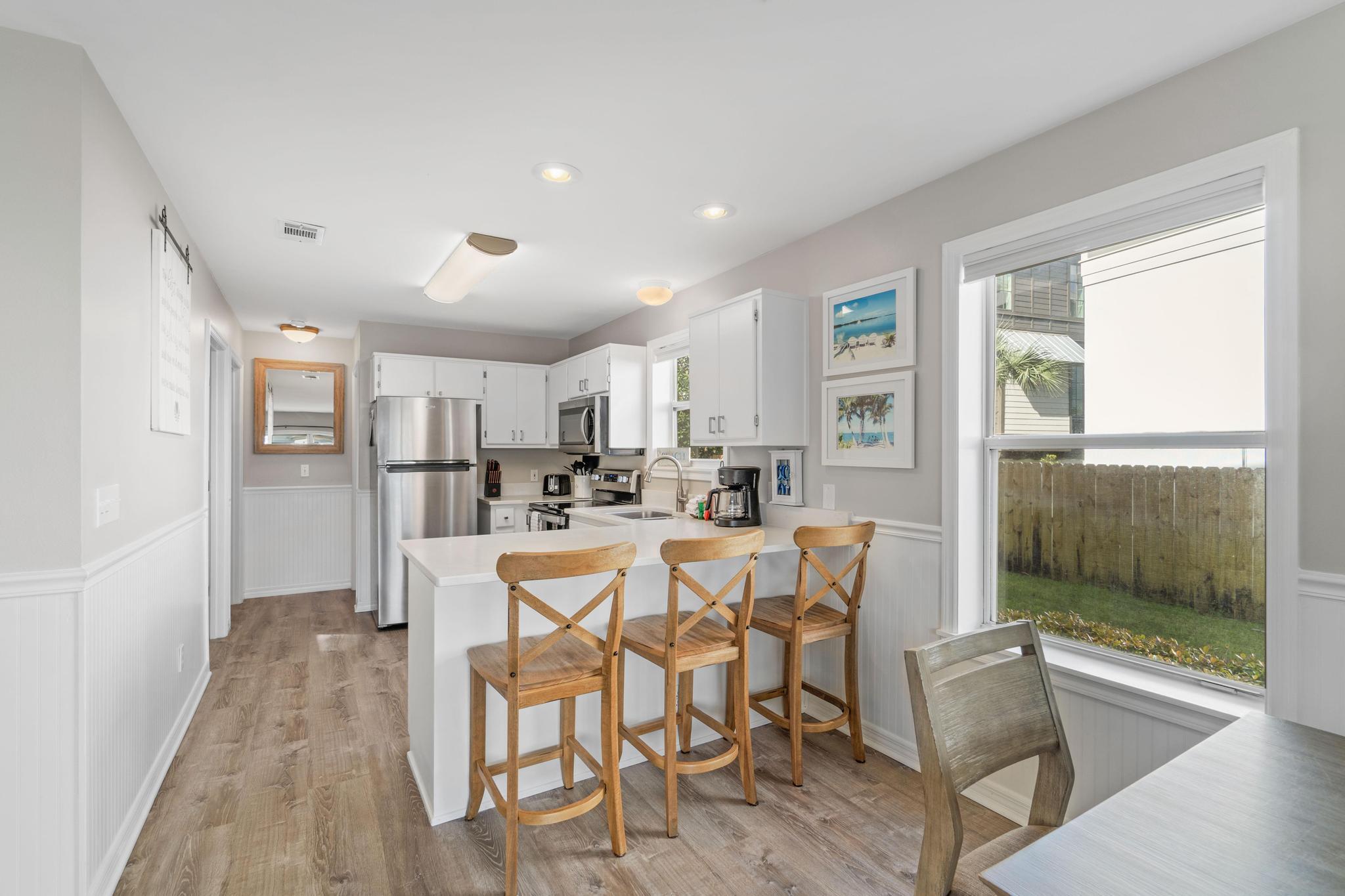 BEACHSIDE VILLAS CONDO - Residential