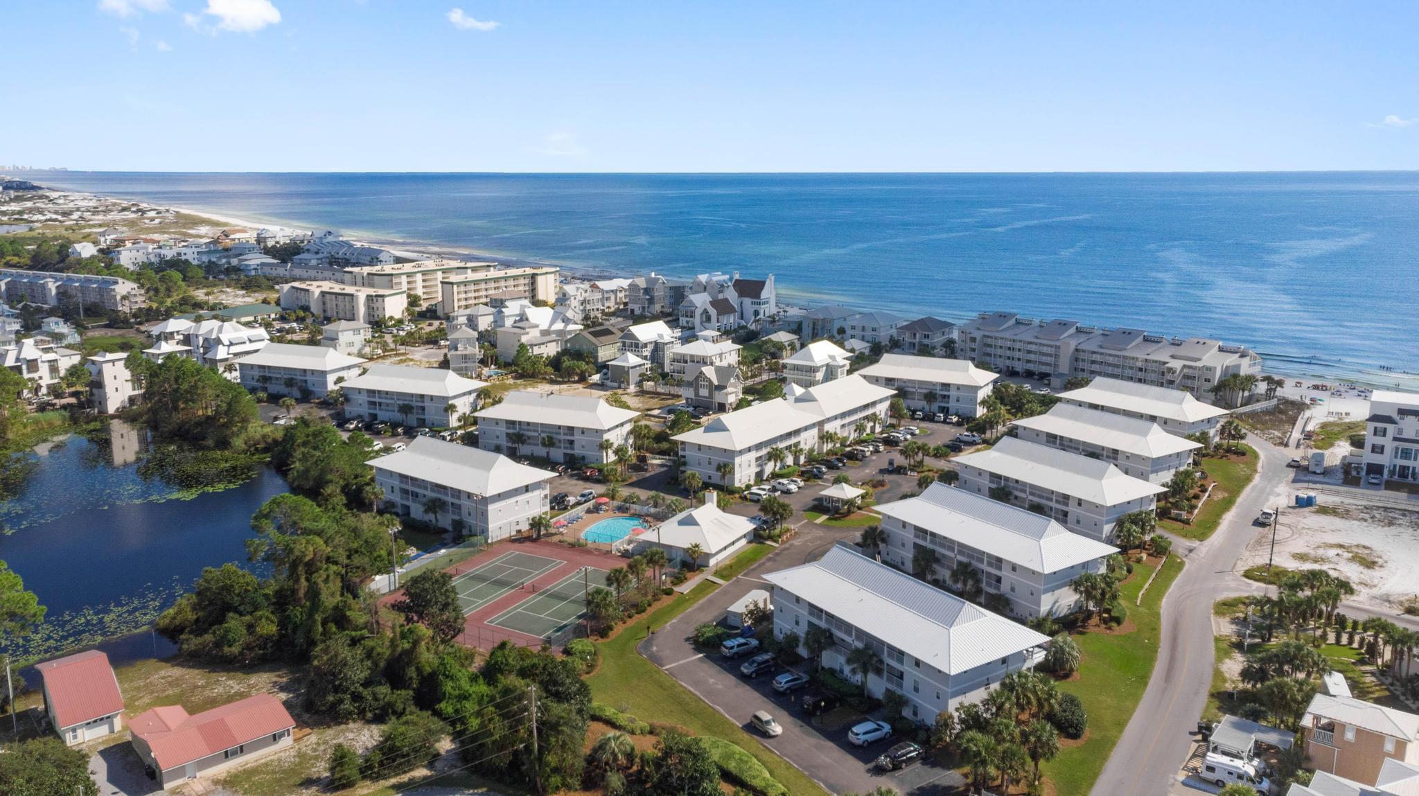 BEACHSIDE VILLAS CONDO - Residential