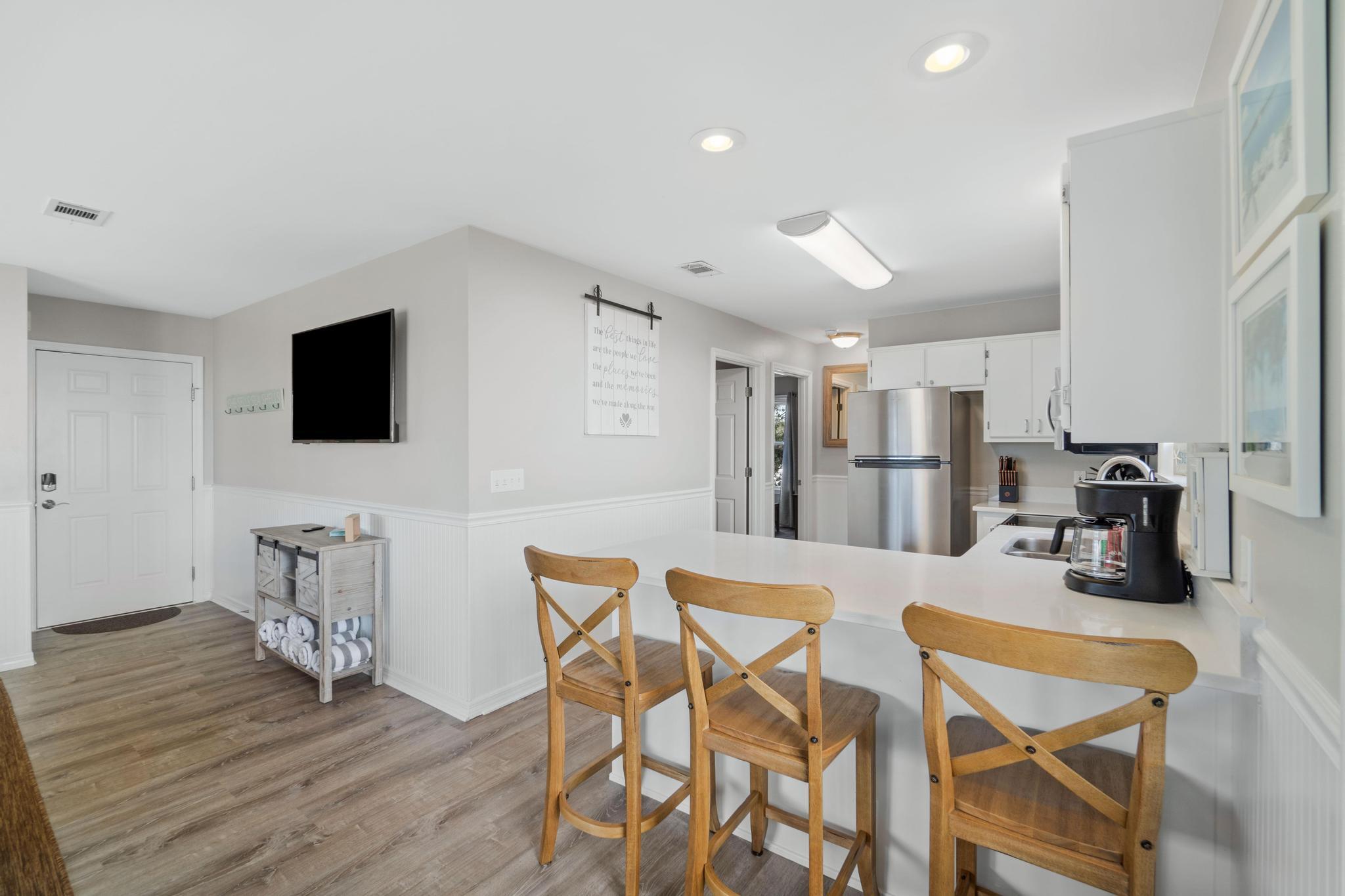 BEACHSIDE VILLAS CONDO - Residential