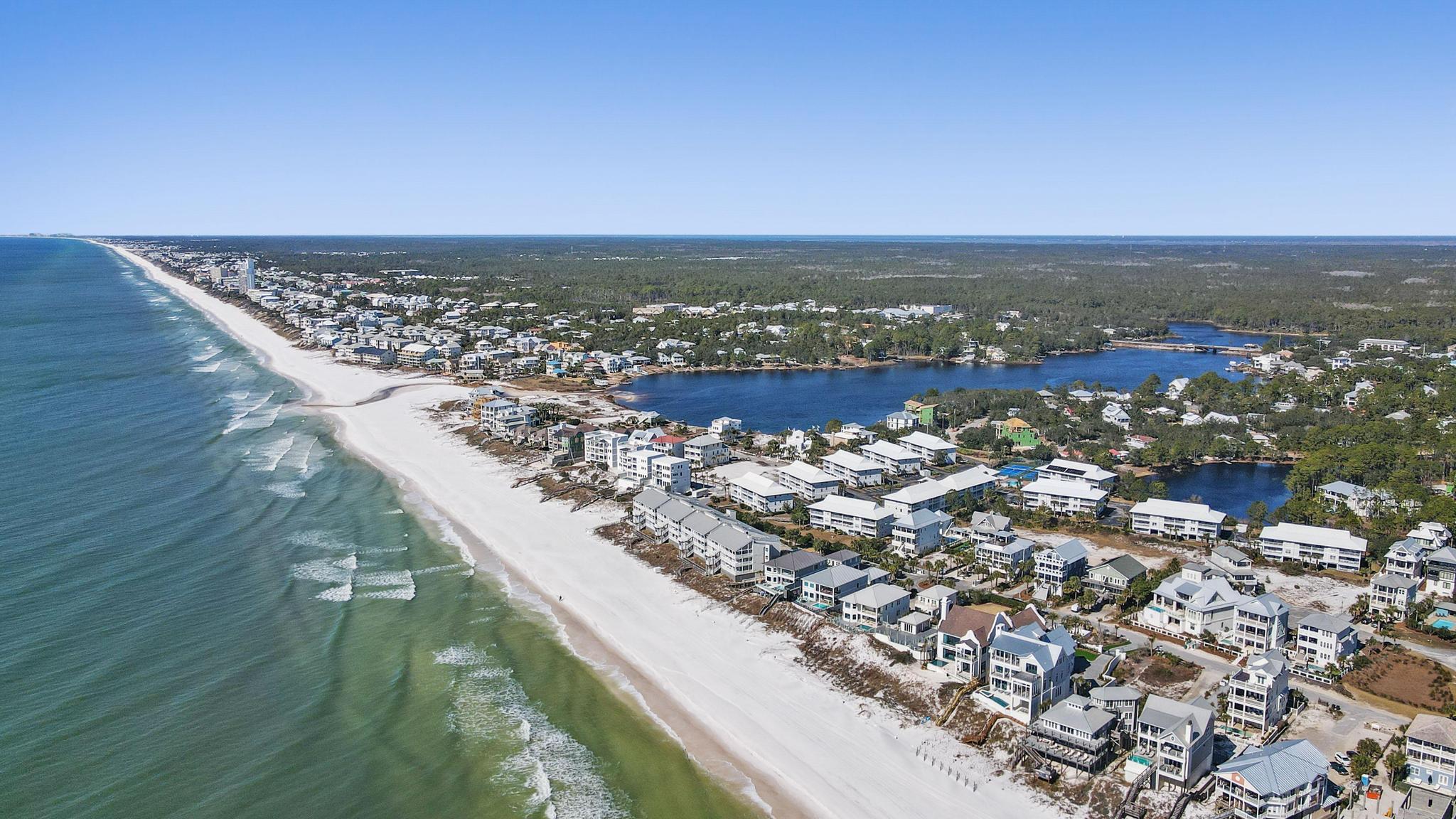 BEACHSIDE VILLAS CONDO - Residential