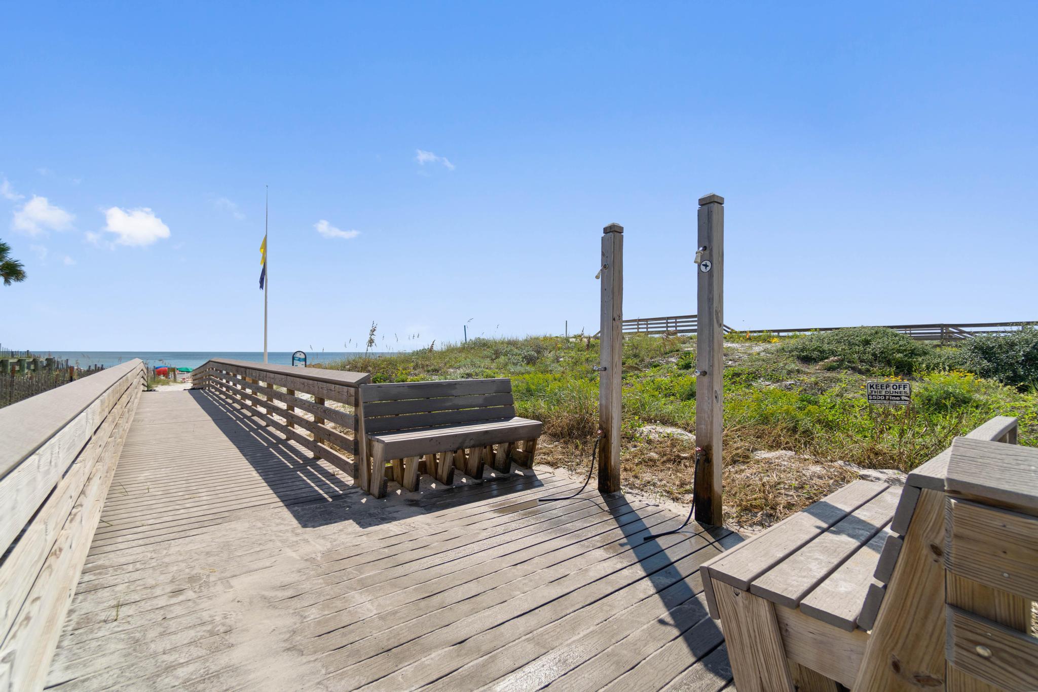 BEACHSIDE VILLAS CONDO - Residential