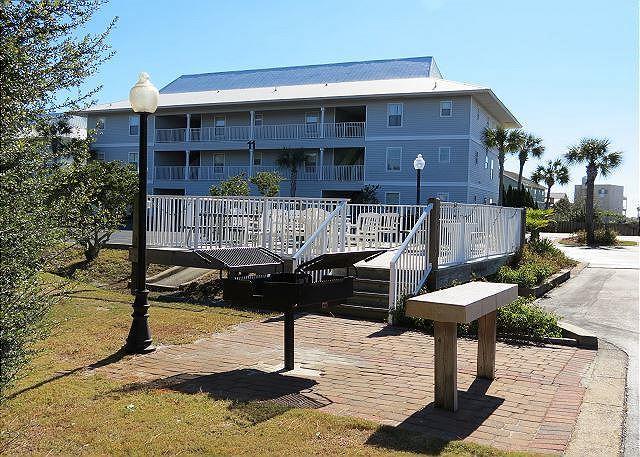 BEACHSIDE VILLAS CONDO - Residential