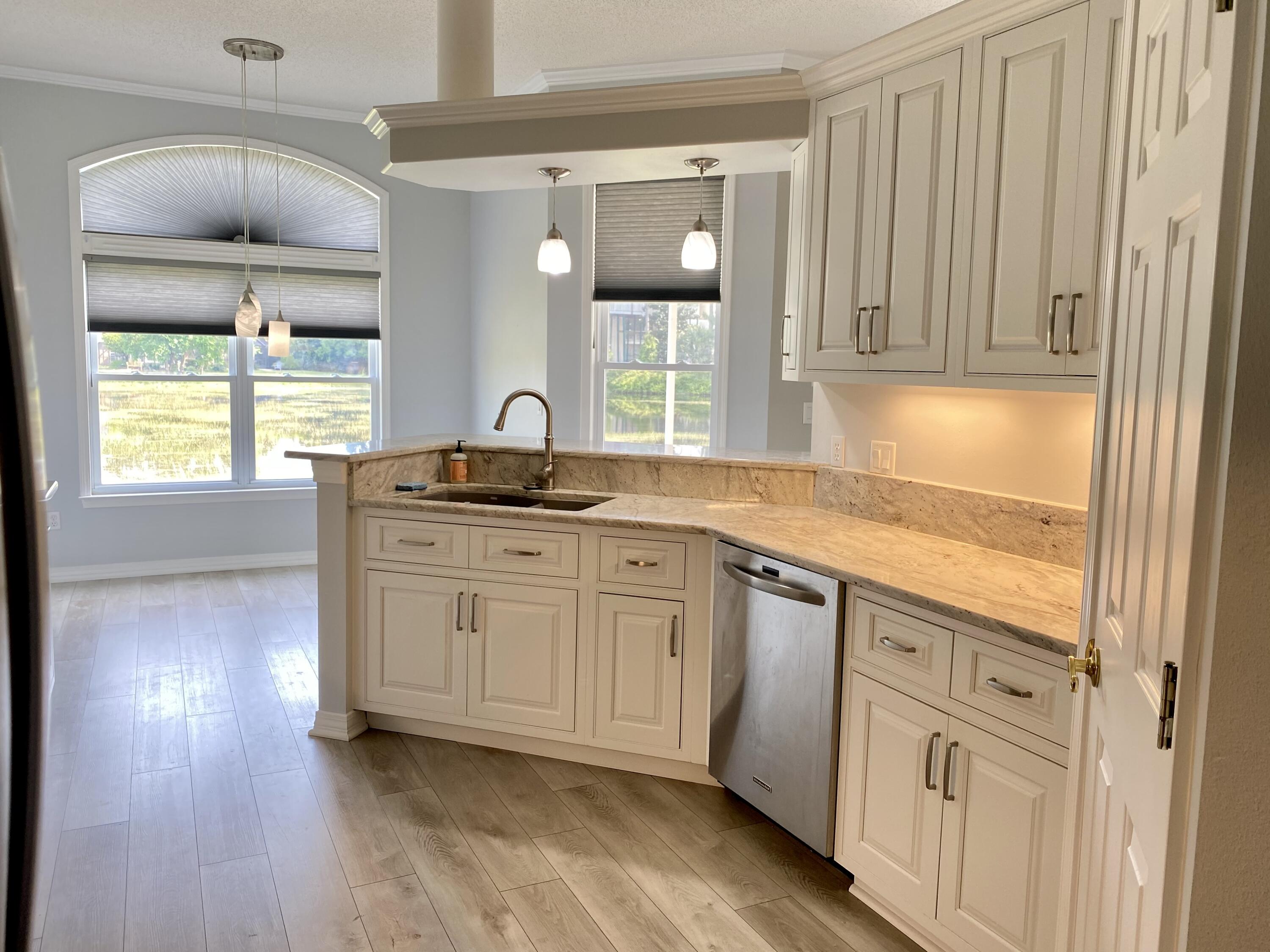 INDIAN LAKE - Residential Lease