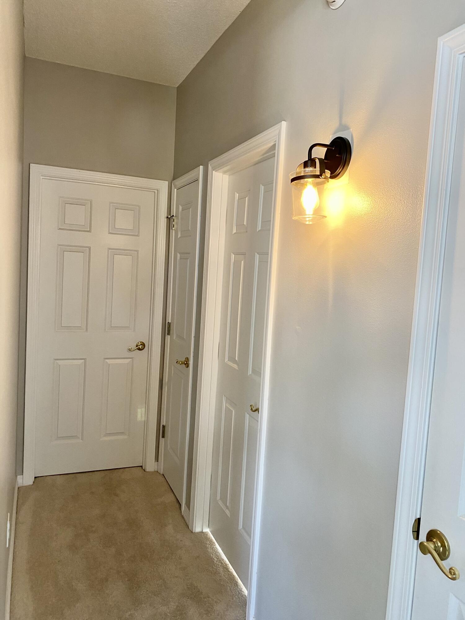 INDIAN LAKE - Residential Lease