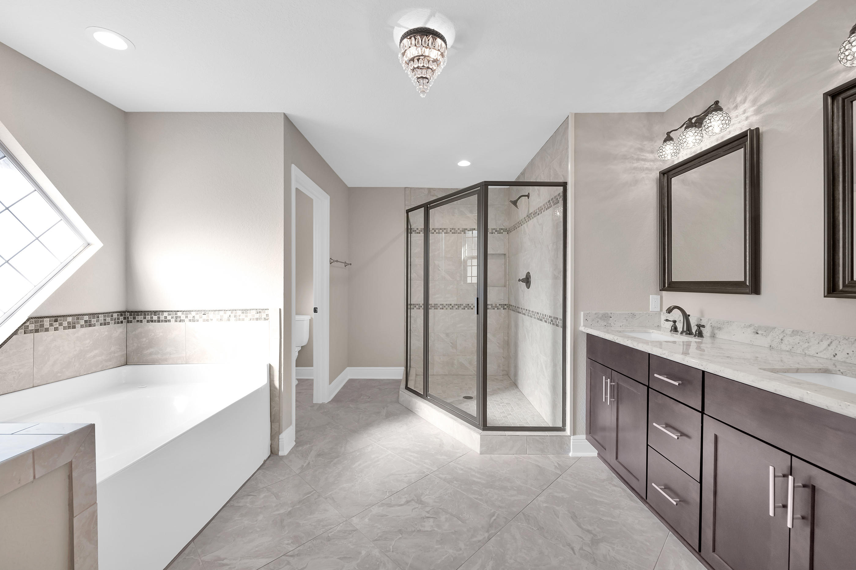 HOLLEY BY THE SEA - Residential