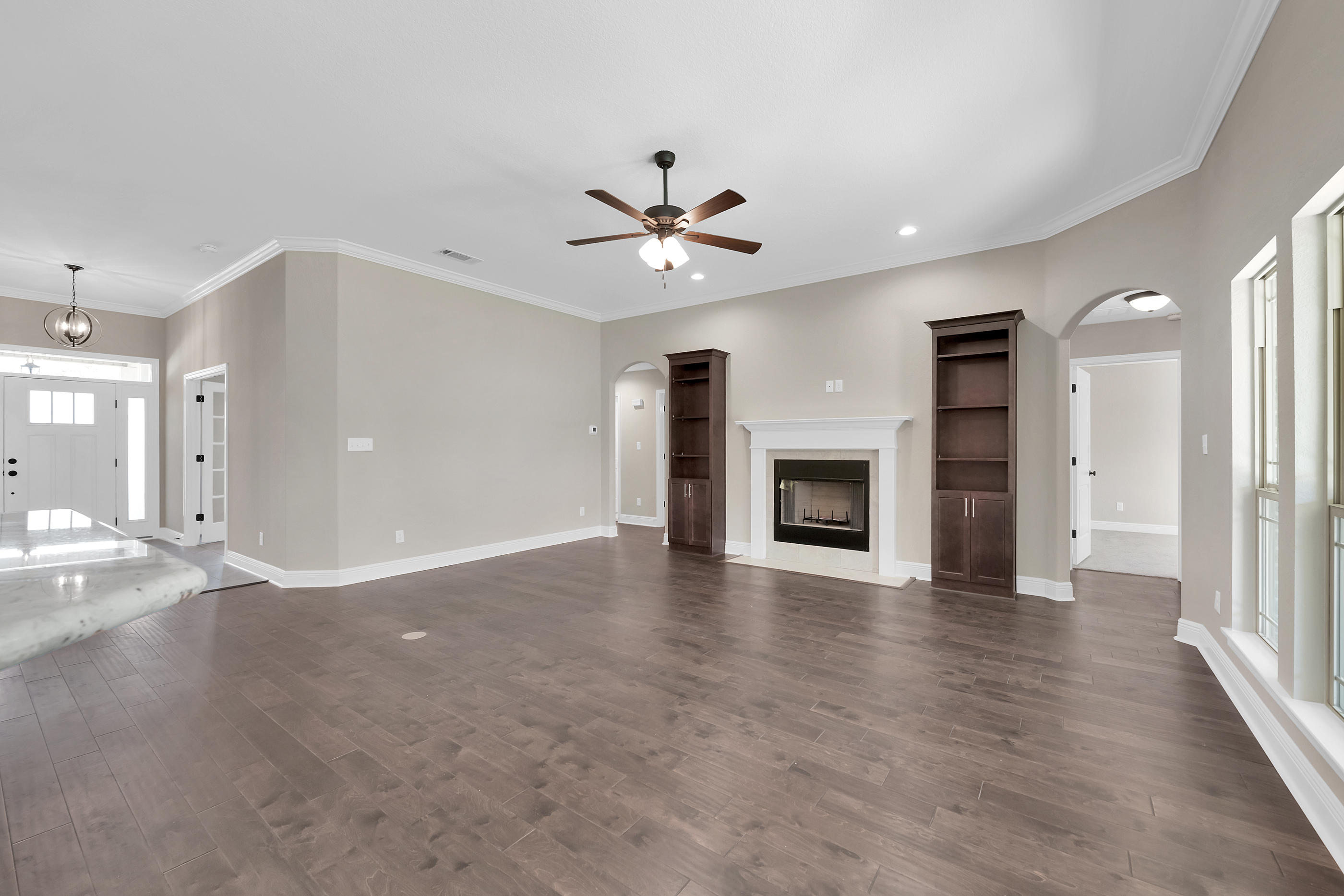 HOLLEY BY THE SEA - Residential