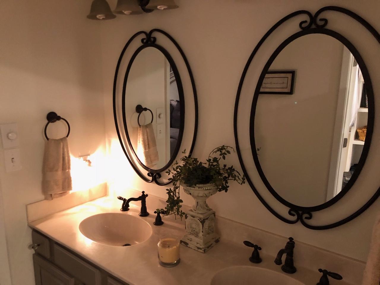 EAST PASS TOWERS CONDO PH 2 - Residential