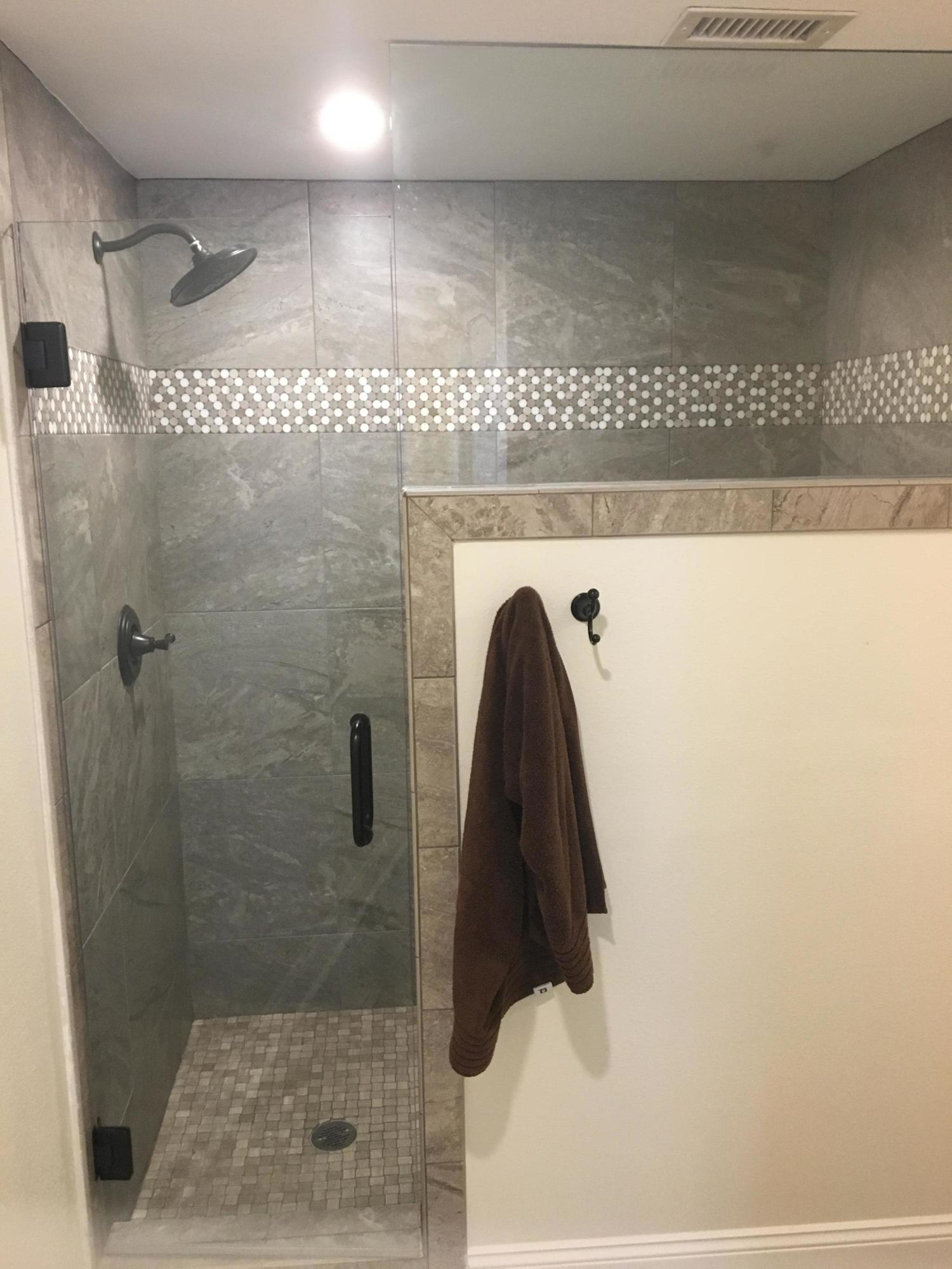 EAST PASS TOWERS CONDO PH 2 - Residential