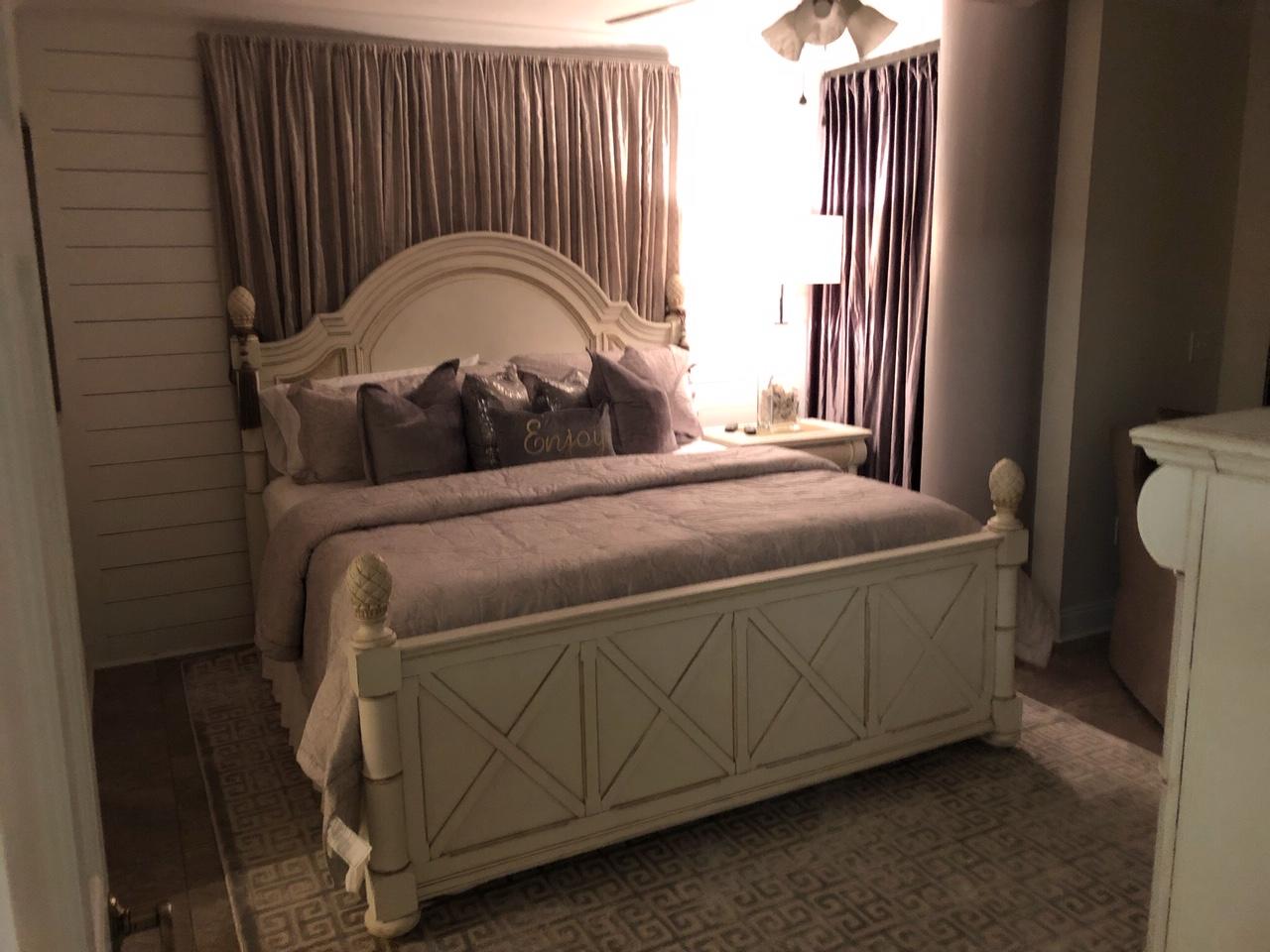 EAST PASS TOWERS CONDO PH 2 - Residential