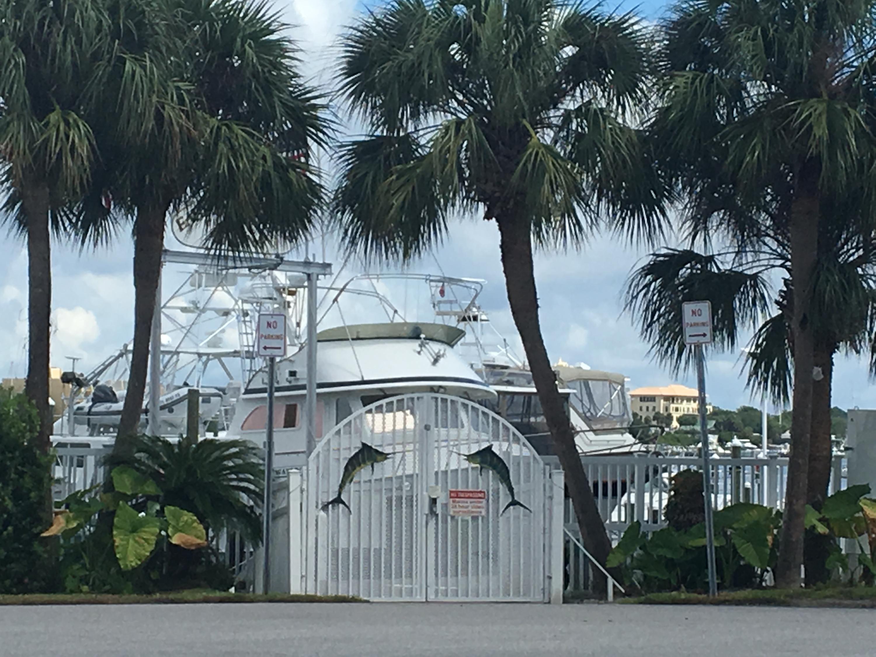 EAST PASS TOWERS CONDO PH 2 - Residential