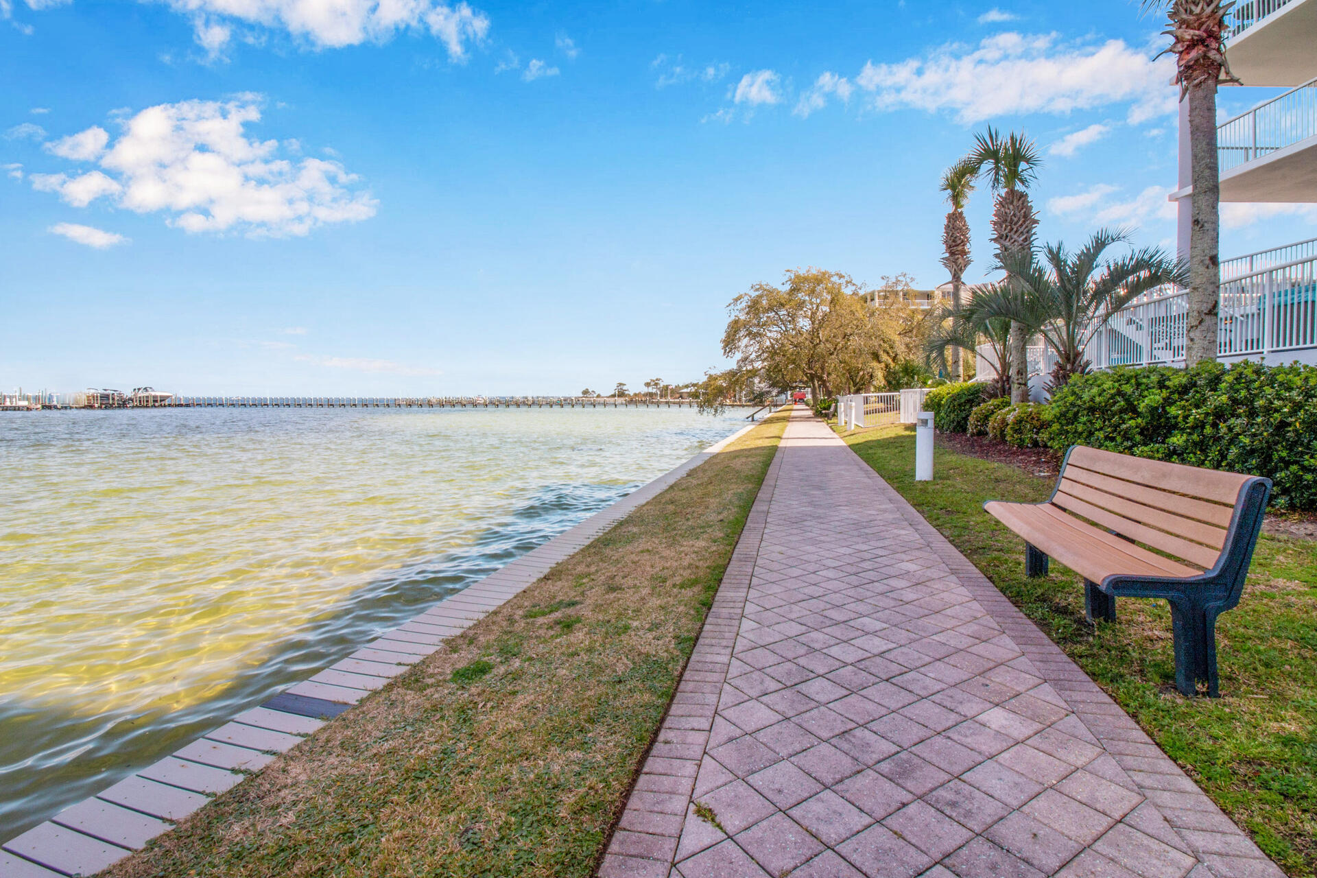 DESTIN WEST PELICAN - Residential