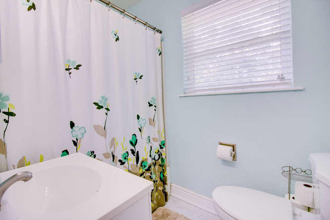 GARNIERS BEACH 2ND - Residential