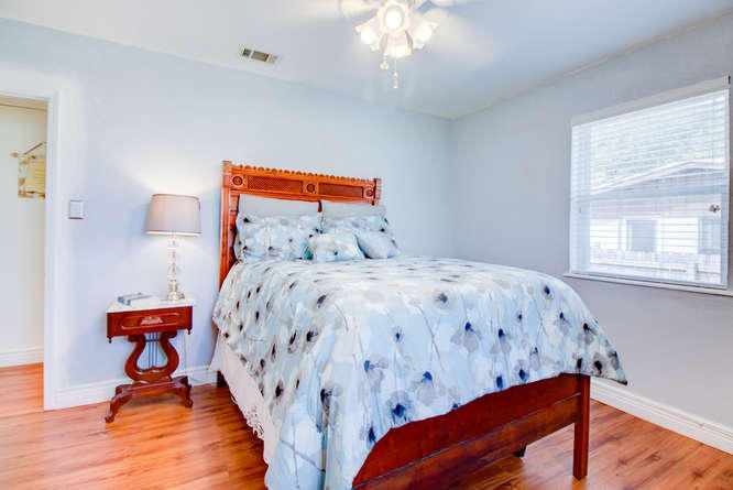 GARNIERS BEACH 2ND - Residential