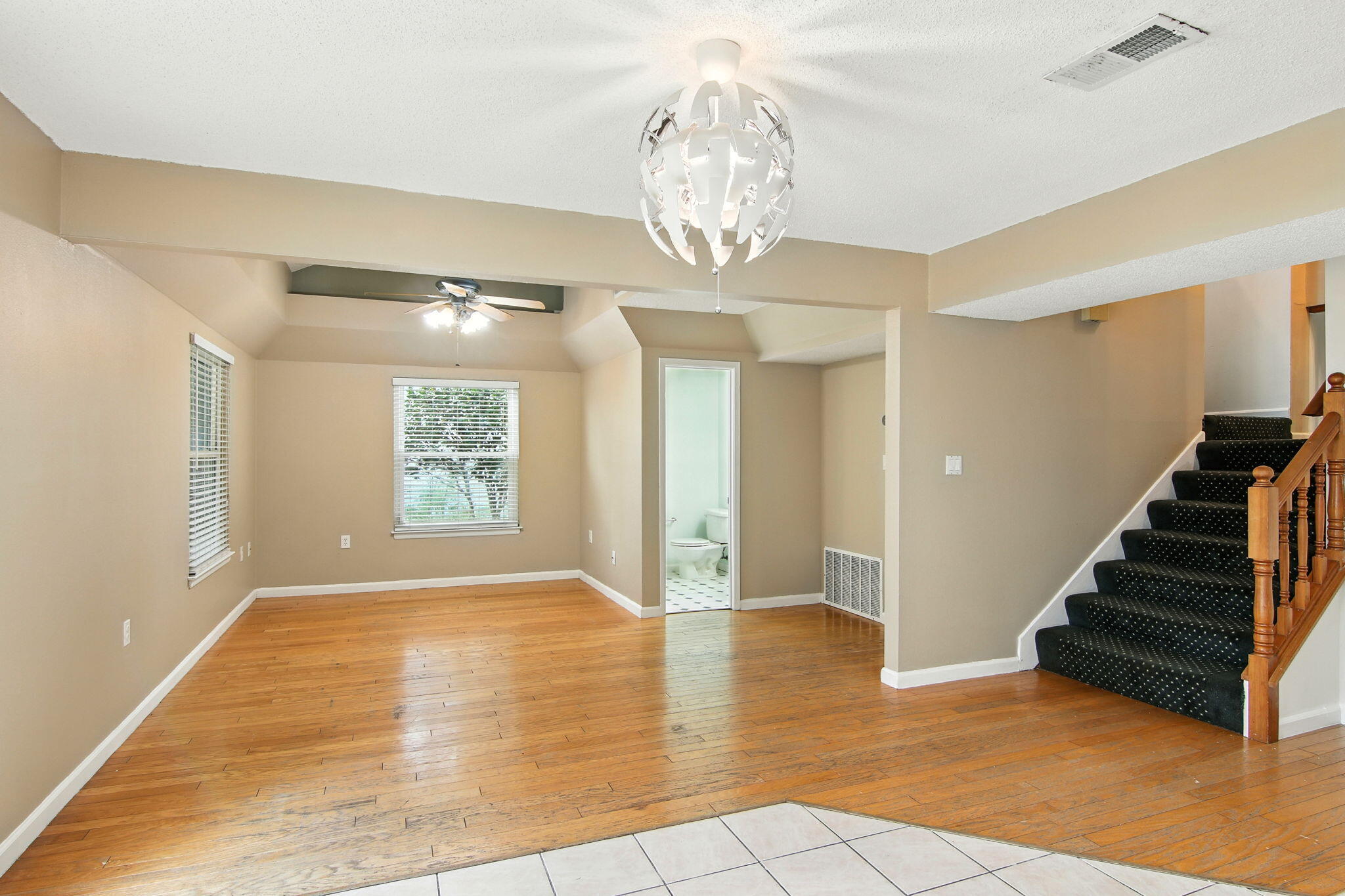 FOREST MANOR 3RD ADDN - Residential