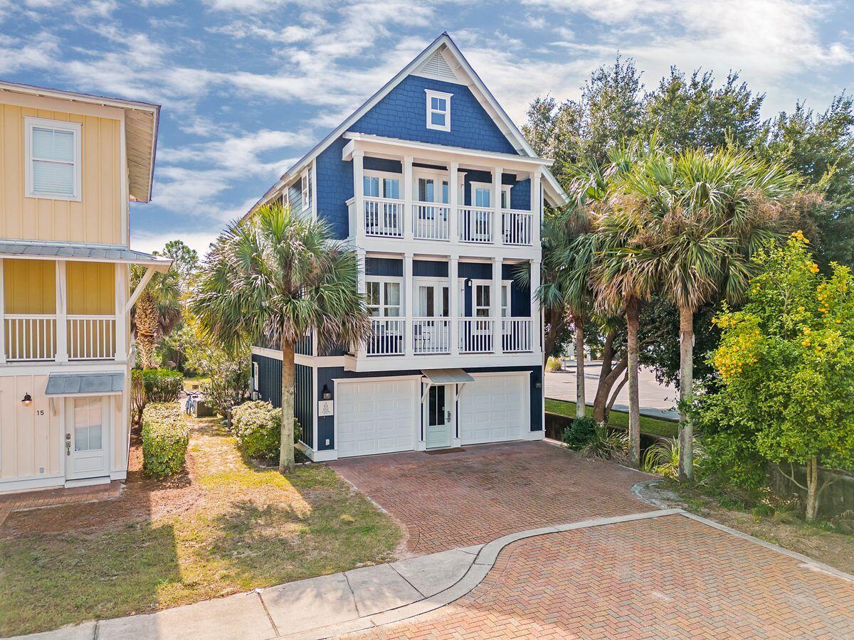 SATINWOOD PLACE - Residential