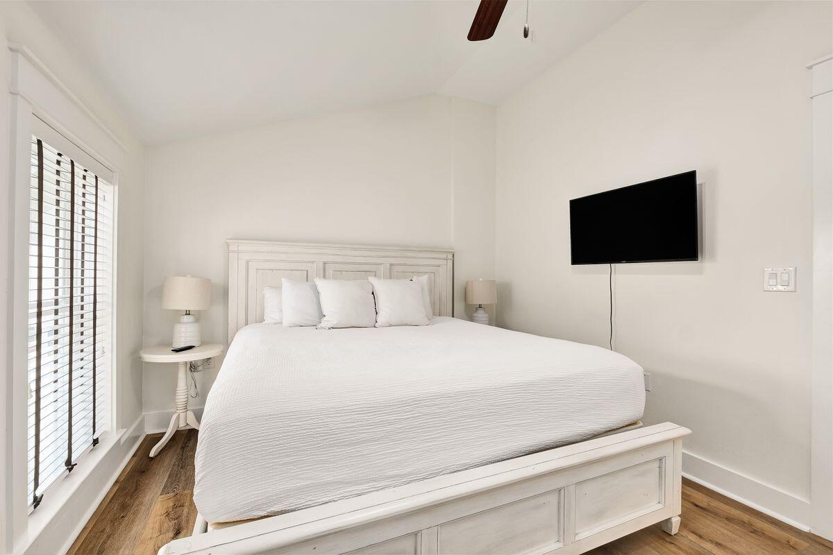 SATINWOOD PLACE - Residential