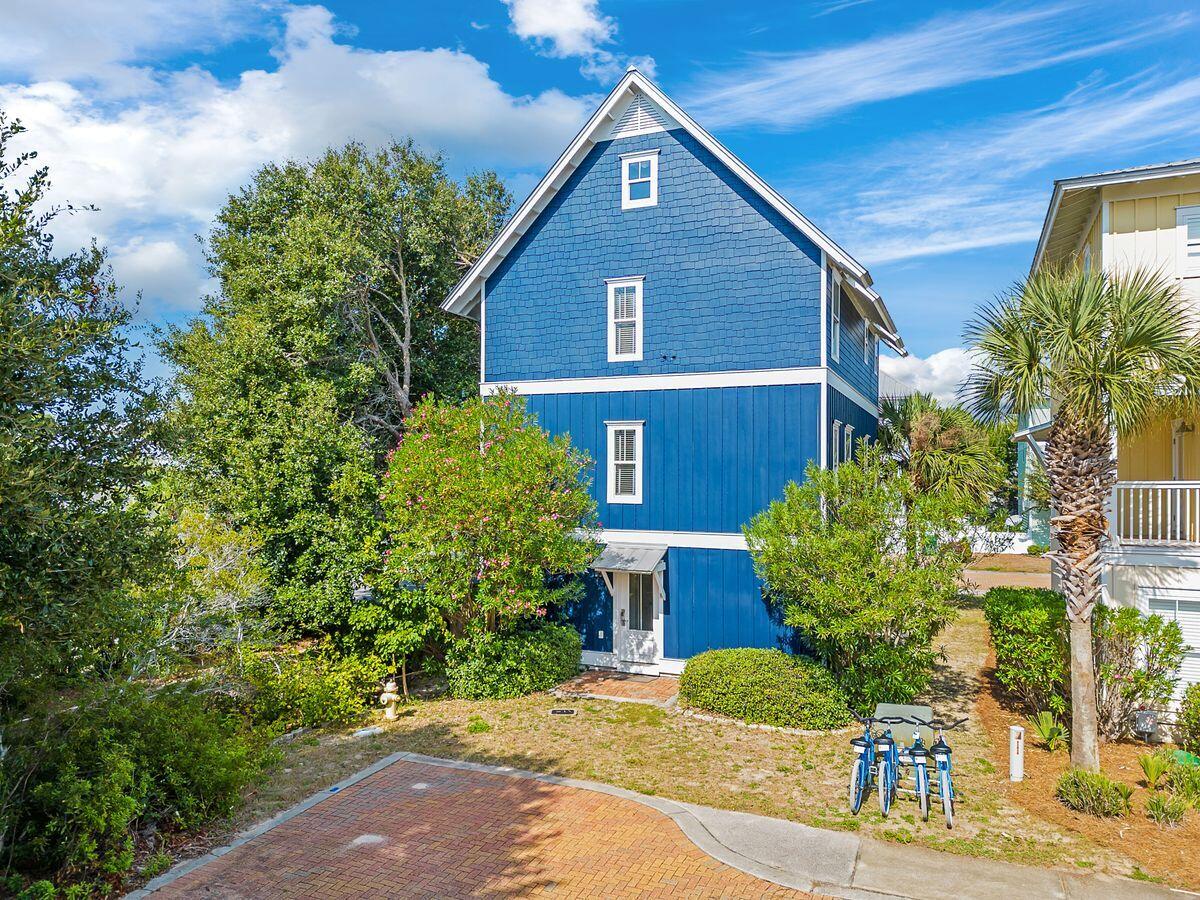 SATINWOOD PLACE - Residential